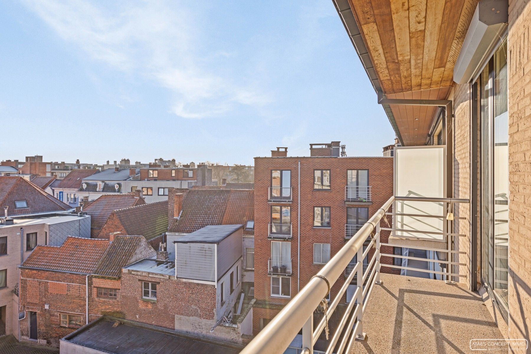 Op te frissen appartement met 2 slaapkamers & 2 ruime terrassen in het hart van Roeselare foto 15