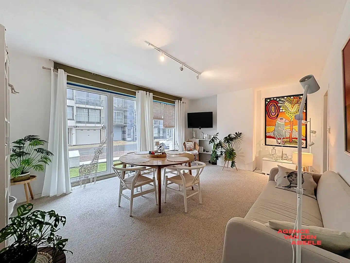 Gelijkvloers appartement in rustige zijstraat nabij de kust foto 7