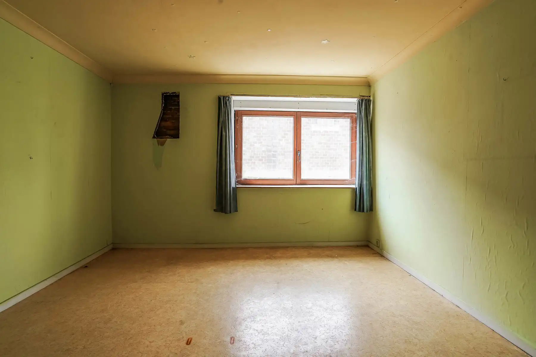 Te renoveren woning met tuin in centrum Londerzeel foto 24