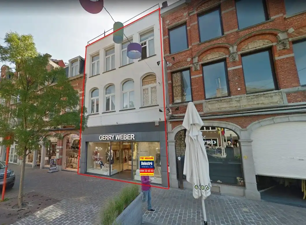 Handelsruimte te huur op toplocatie in Aarschot – ca. 380 m² winkeloppervlakte foto {{pictureIndex}}