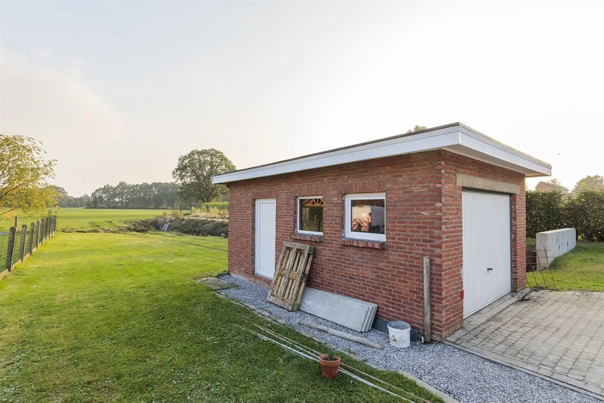 Gelijkvloerswoning met 2 SLPK te Sint-Katelijne-Waver foto 9