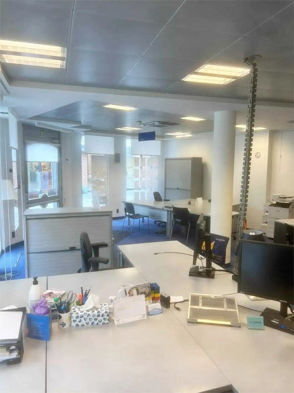 Te huur – commercieel gelijkvloers in centrum Halle foto 9