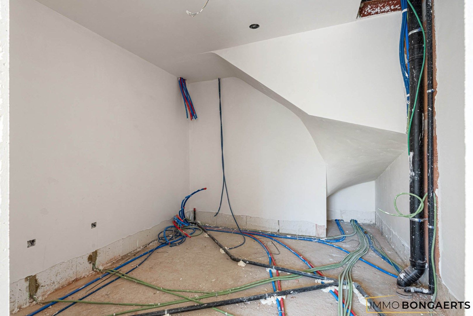 Nieuwbouwwoning met vier slaapkamers in Opglabbeek (NOG 2 BESCHIKBAAR) foto 14