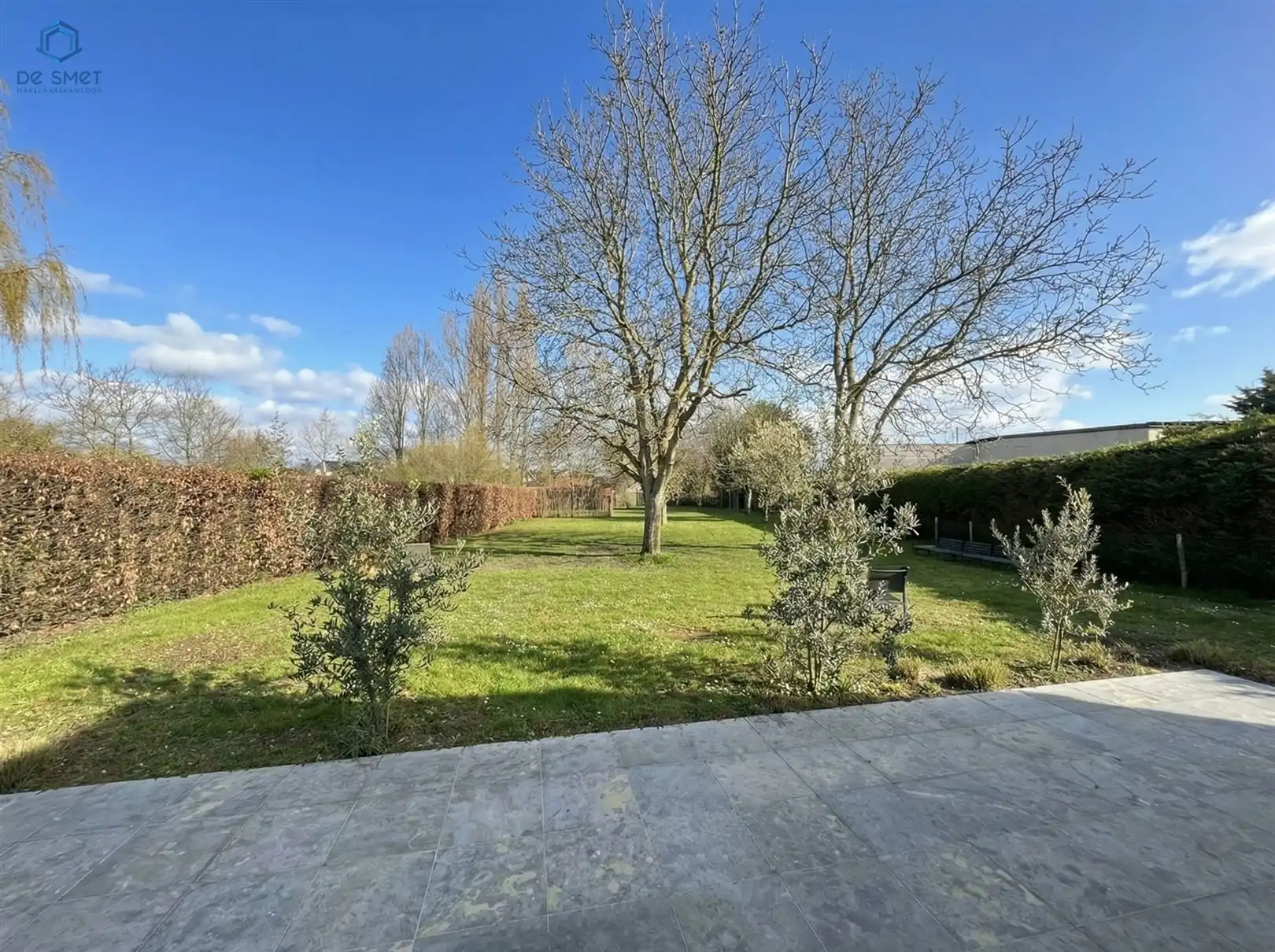 RECENTE ENERGIEZUINIGE VILLA MET MOOIE TUIN foto 4