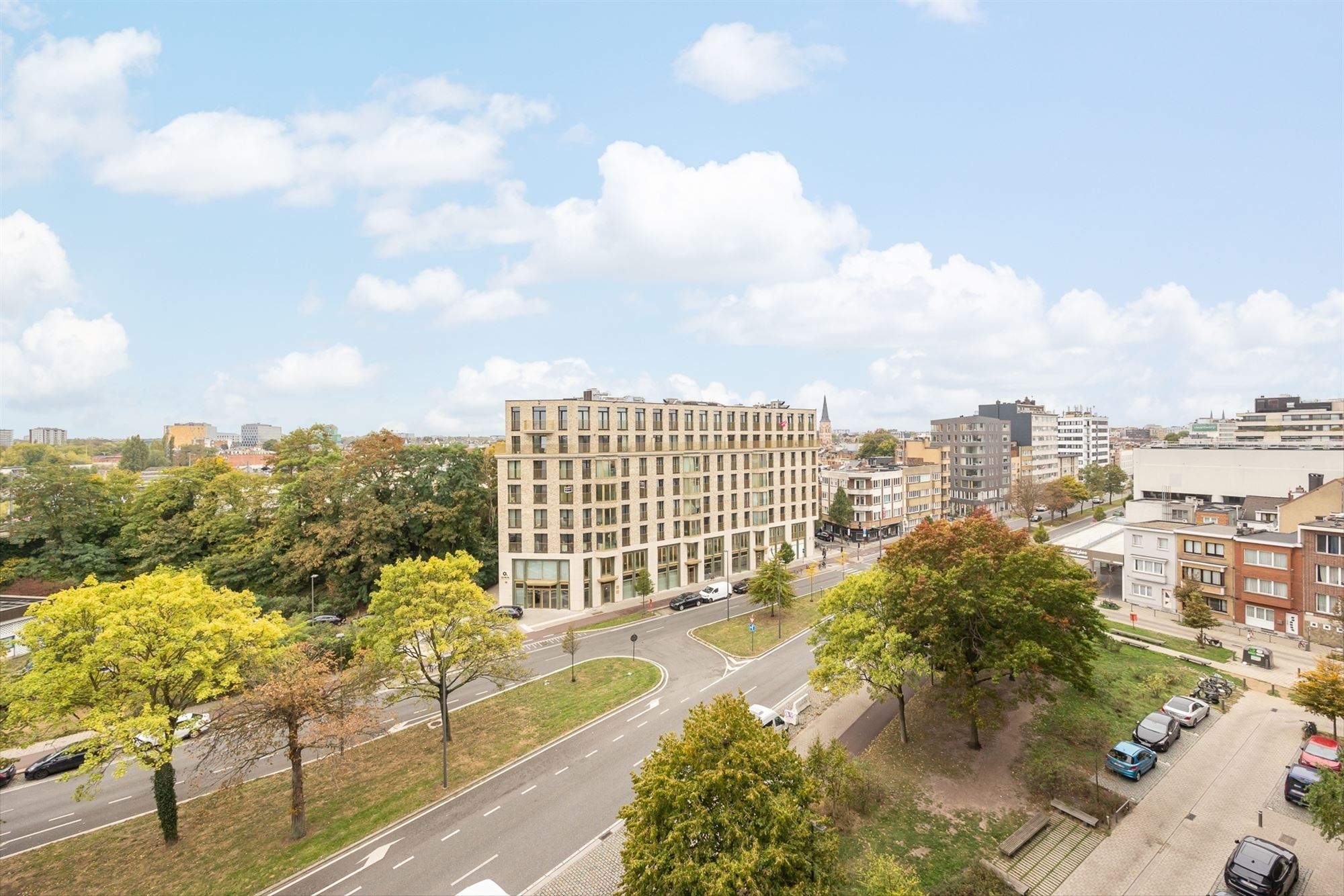 Stijlvol gerenoveerd app. met terras op toplocatie foto 18