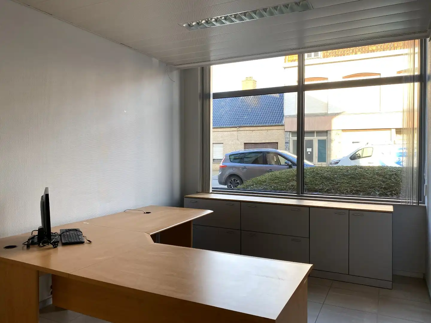 KANTOORRUIMTE - 160 M² - CENTRUM PITTEM foto 8