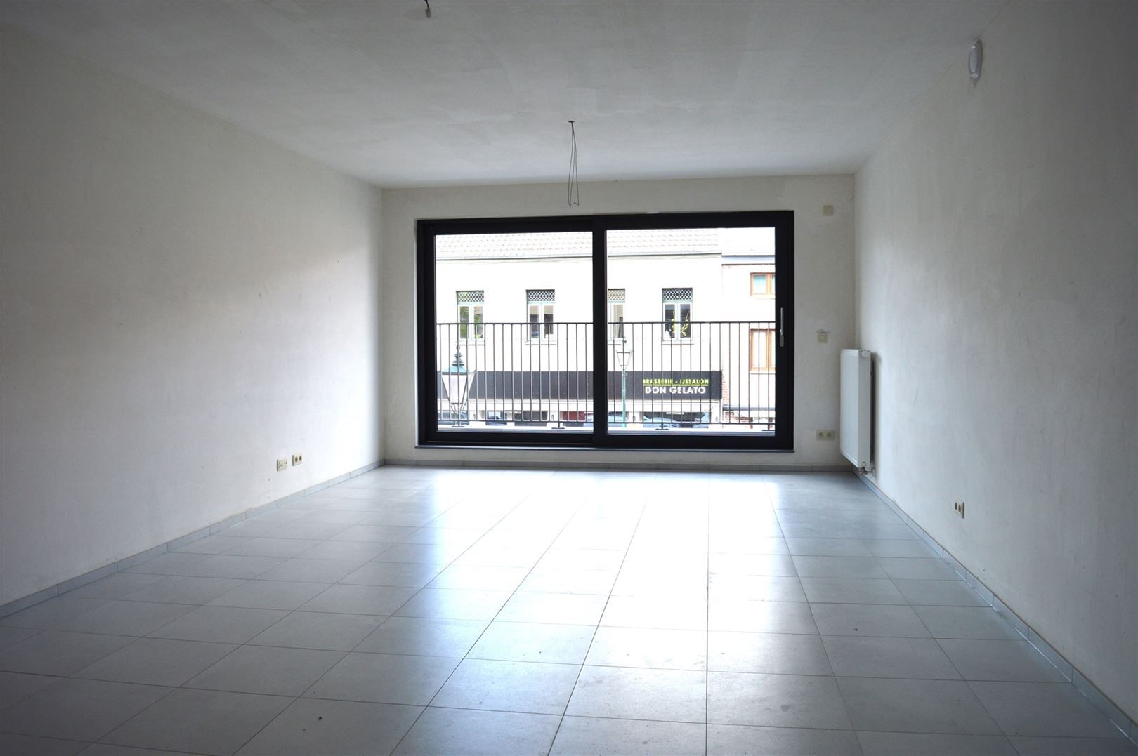 TE HUUR: appartement met 2 slaapkamers in Leopoldsburg! foto 4