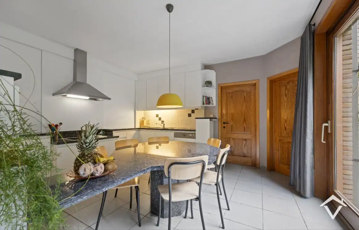 Prachtige villa met 4 slaapkamers in het groen te Jabbeke foto 12