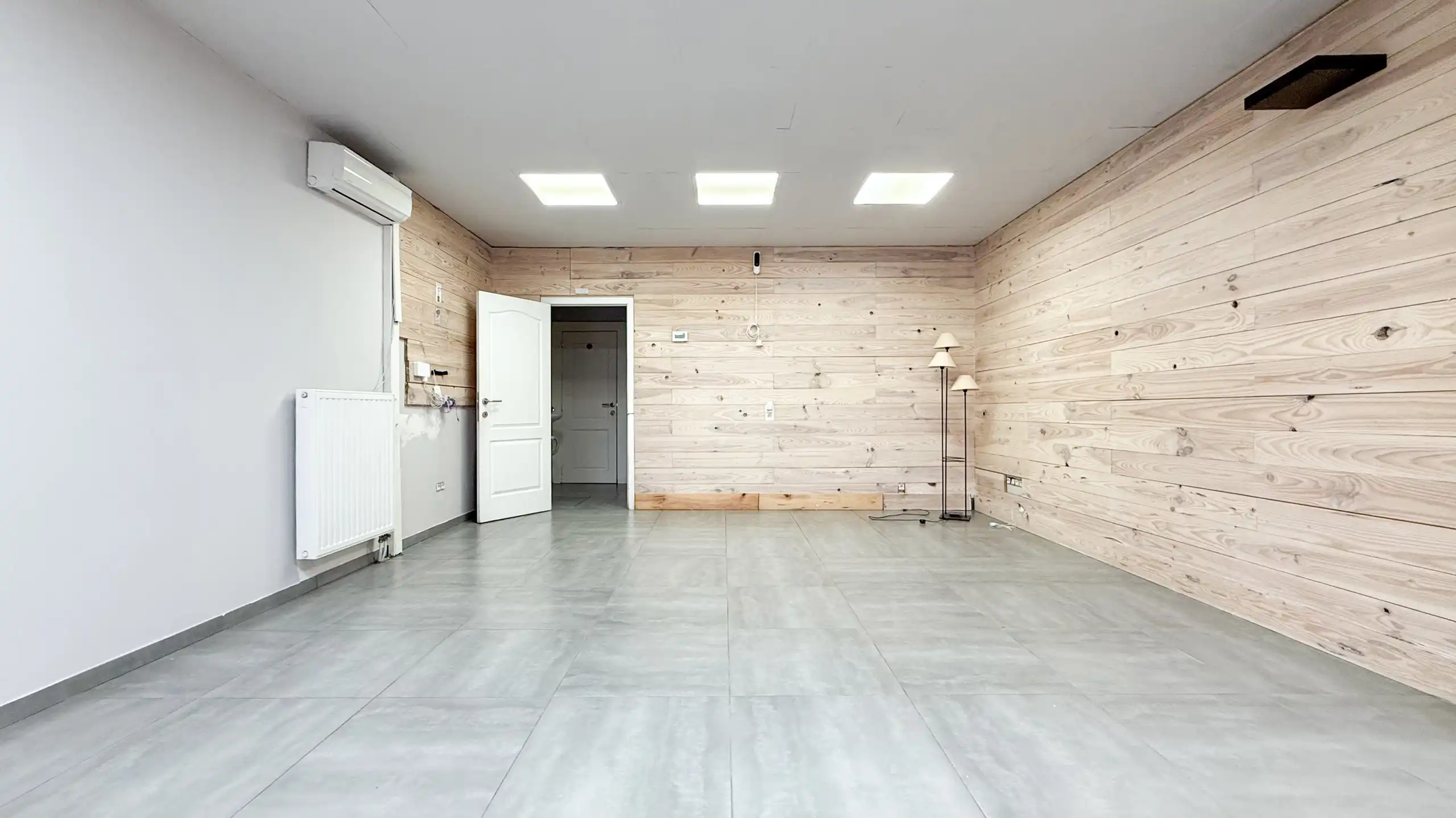 Handelspand met woonst 3slpk, te koop in HZ foto 6