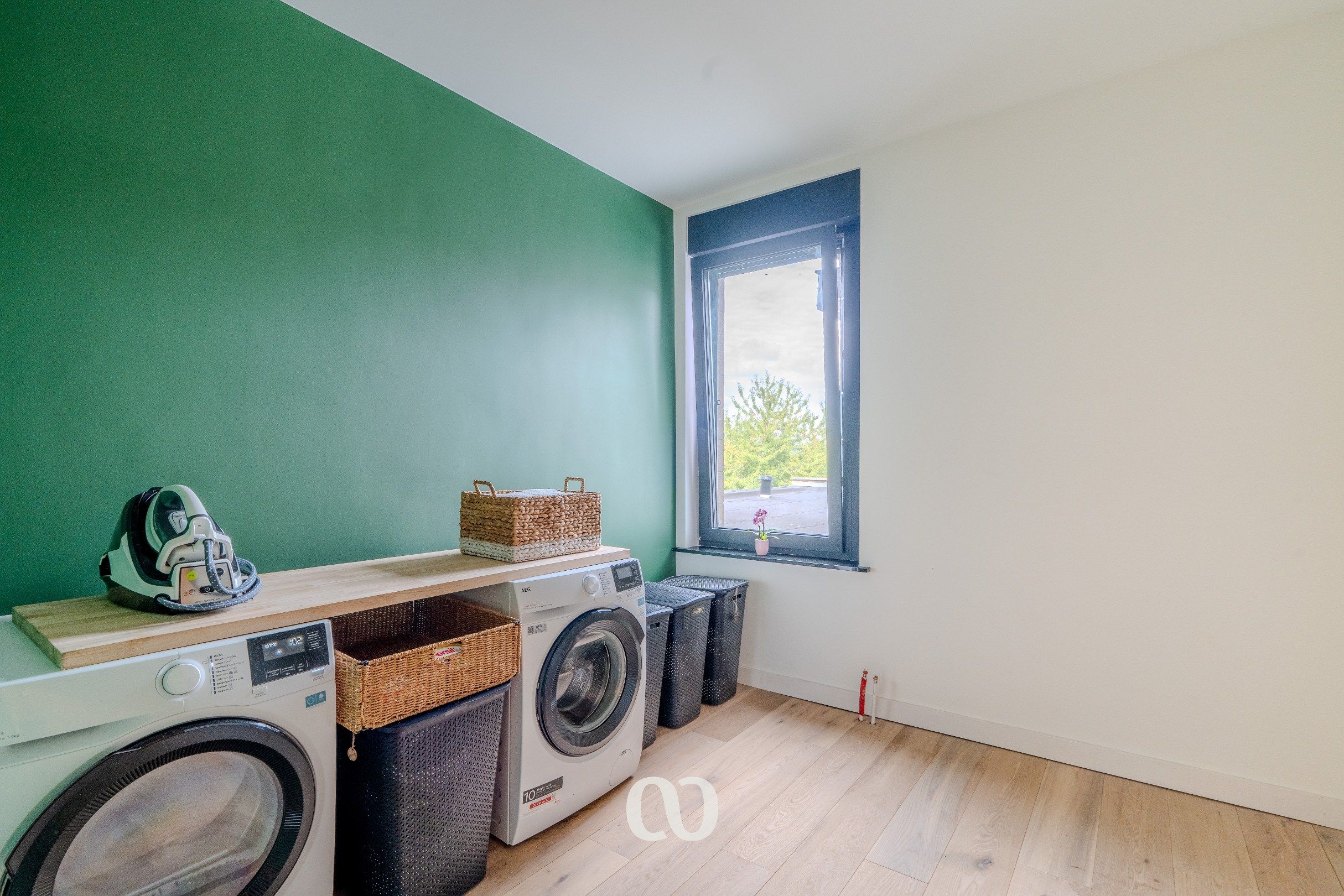 Prachtig gerenoveerde herenwoning met zeer veel ruimte foto 24