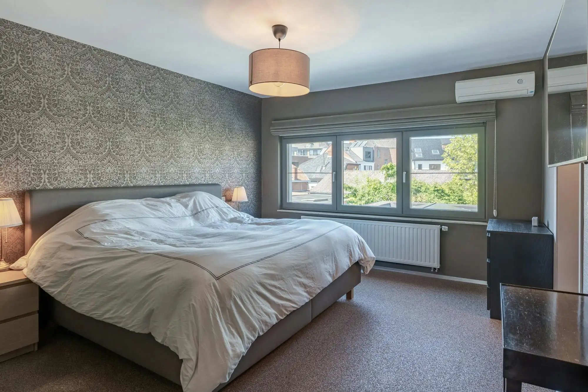 Gerenoveerde woning met praktijkruimte en 4 slaapkamers centrum Diepenbeek foto 13