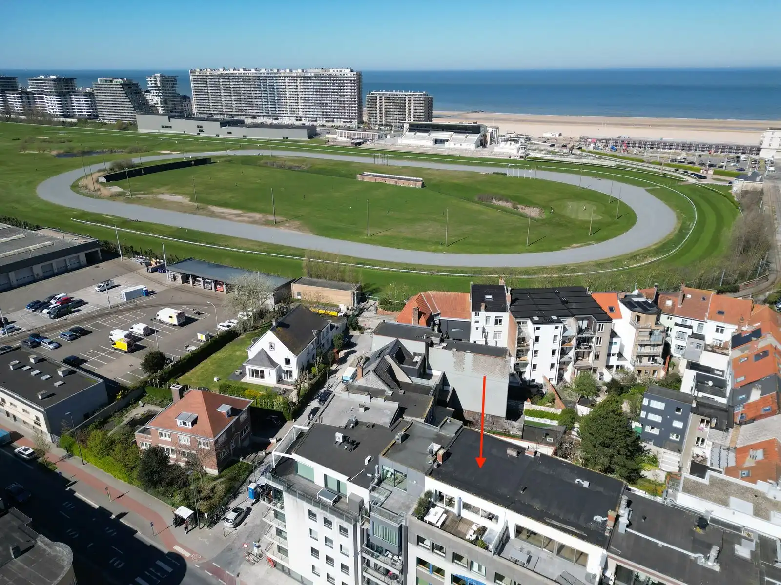 Luxueuze penthouse met zonovergoten terrassen pal aan zee! foto 24