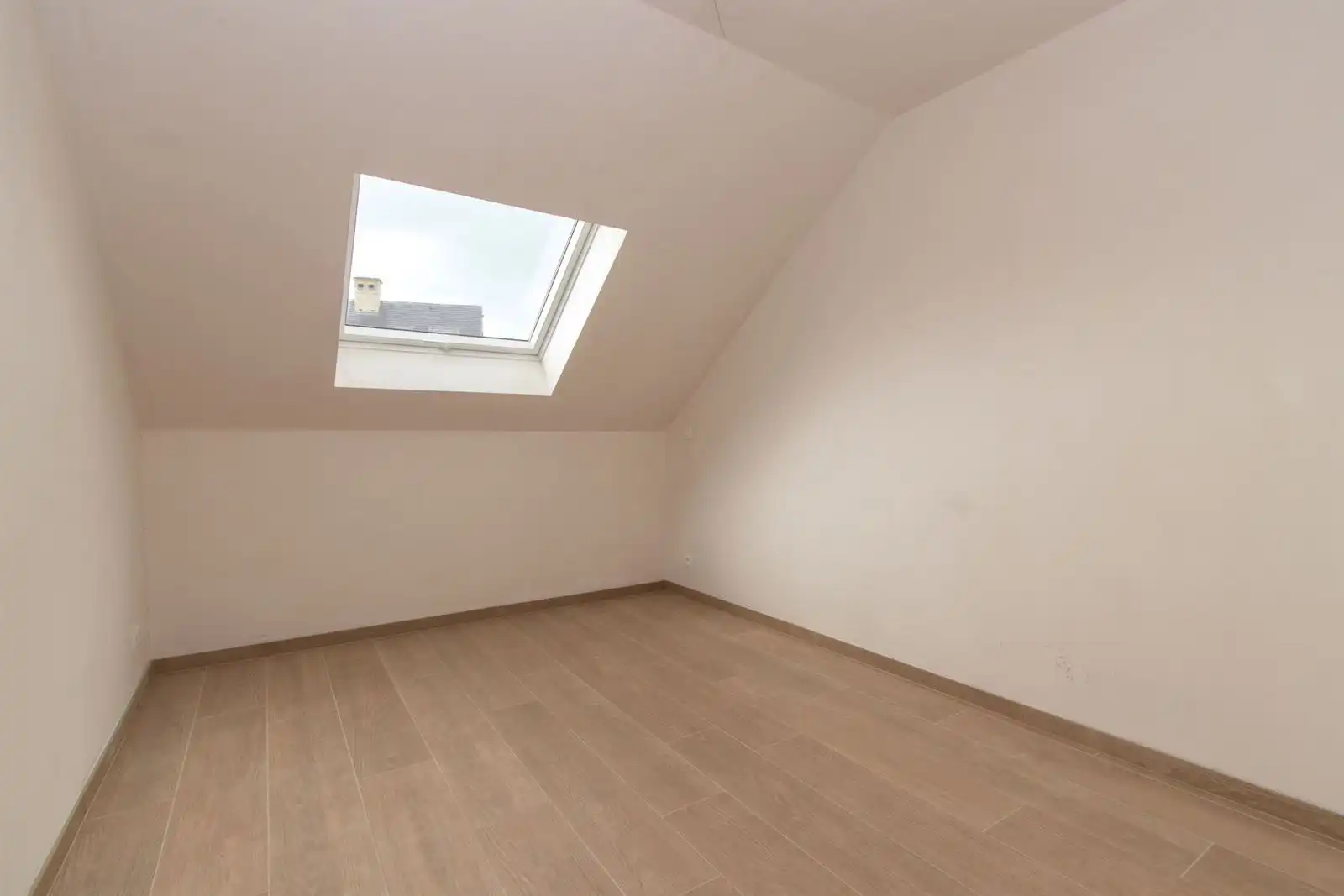 BEZOEKMOMENT  NU ZATERDAG  23/5 tsn 9u en 11  -- 3-slaapkamer appartement van 136m² met terras van 10 m² foto 18