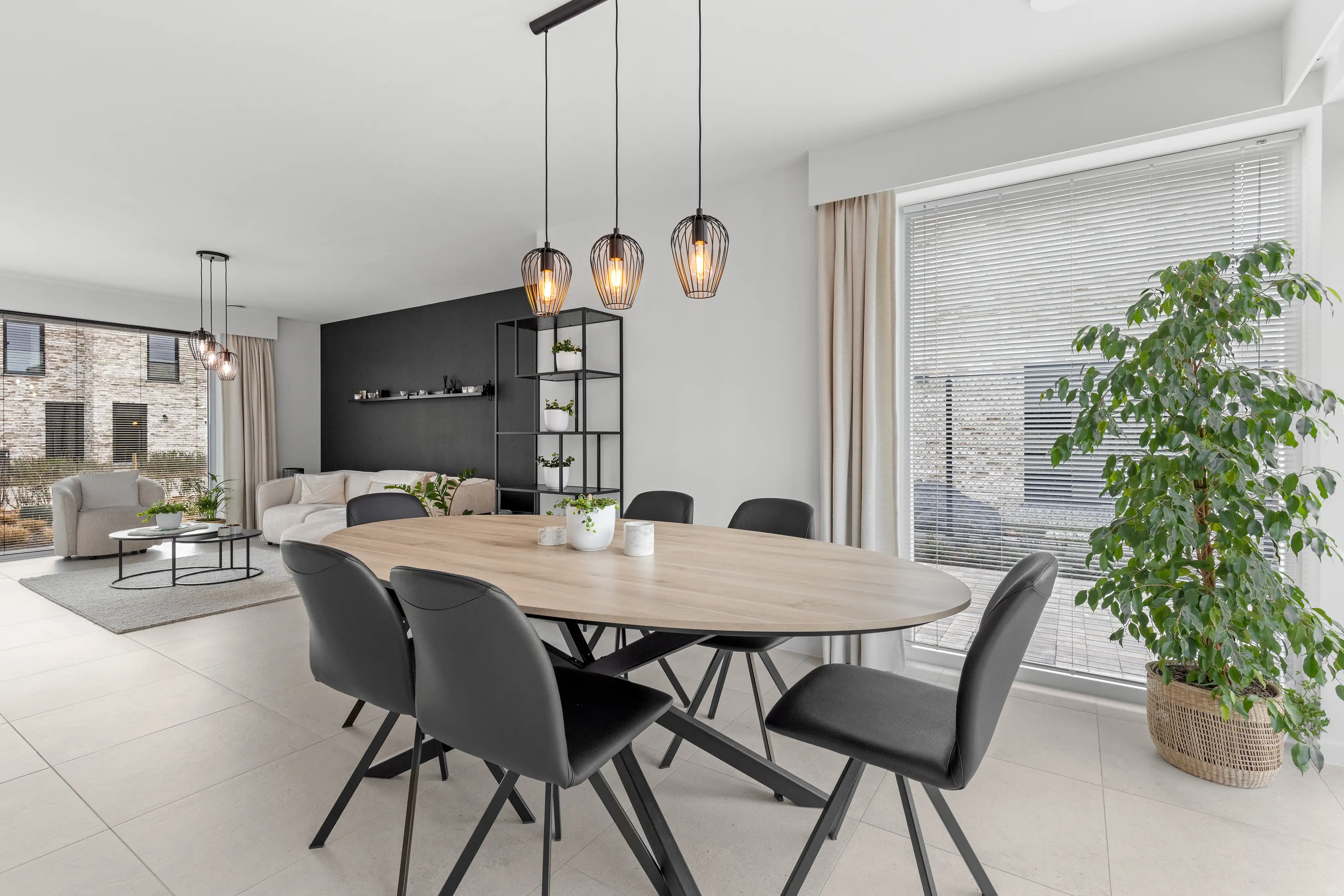 Moderne en lichtrijke halfopen woning met 3 slaapkamers foto 4