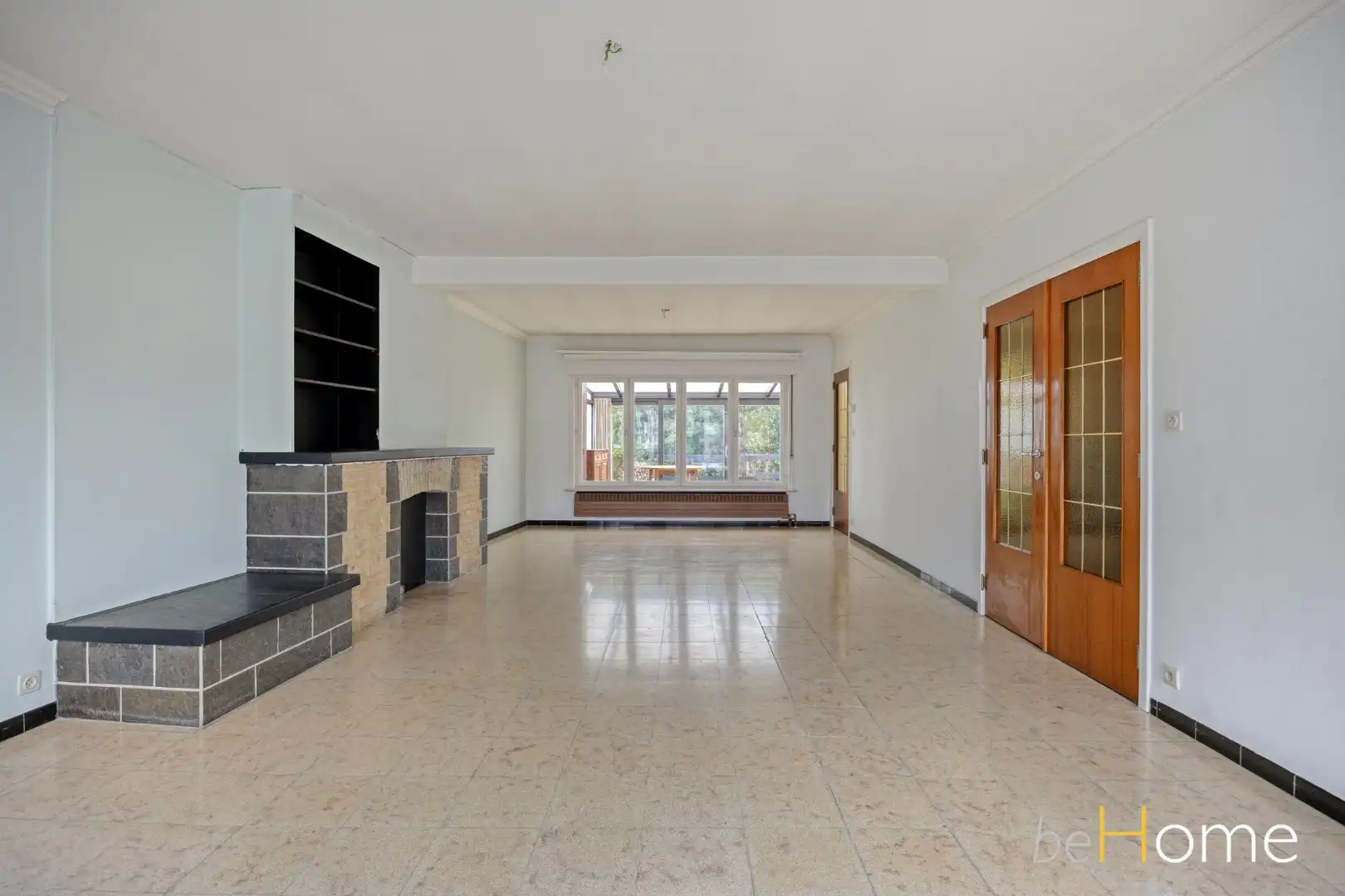 TE KOOP - Ruime 2-gevelwoning met praktijkruimte en uitzonderlijk potentieel in het hart van Merchtem foto 15