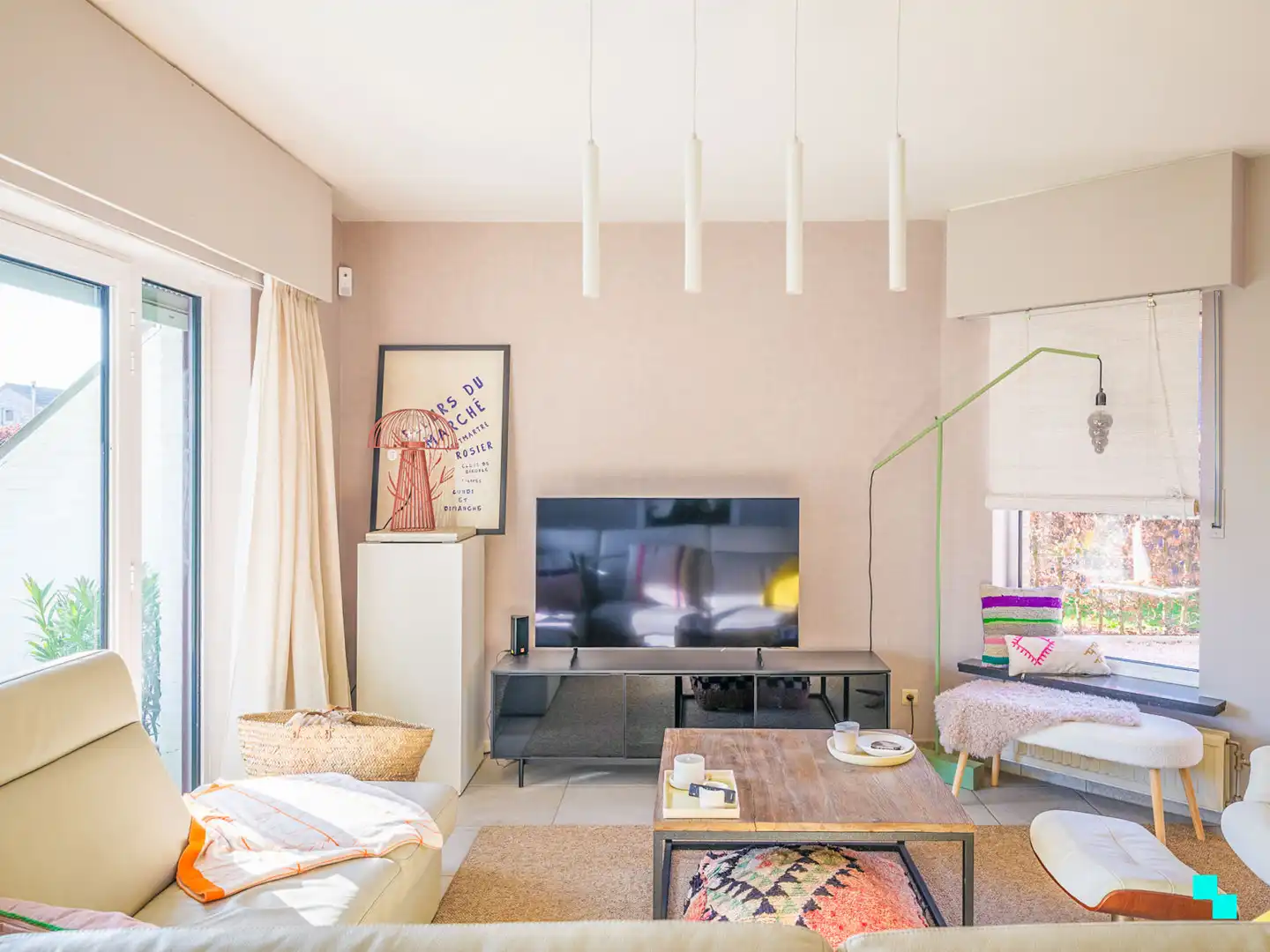 Villa met zonnige tuin en vier slaapkamers te Oostakker foto 8