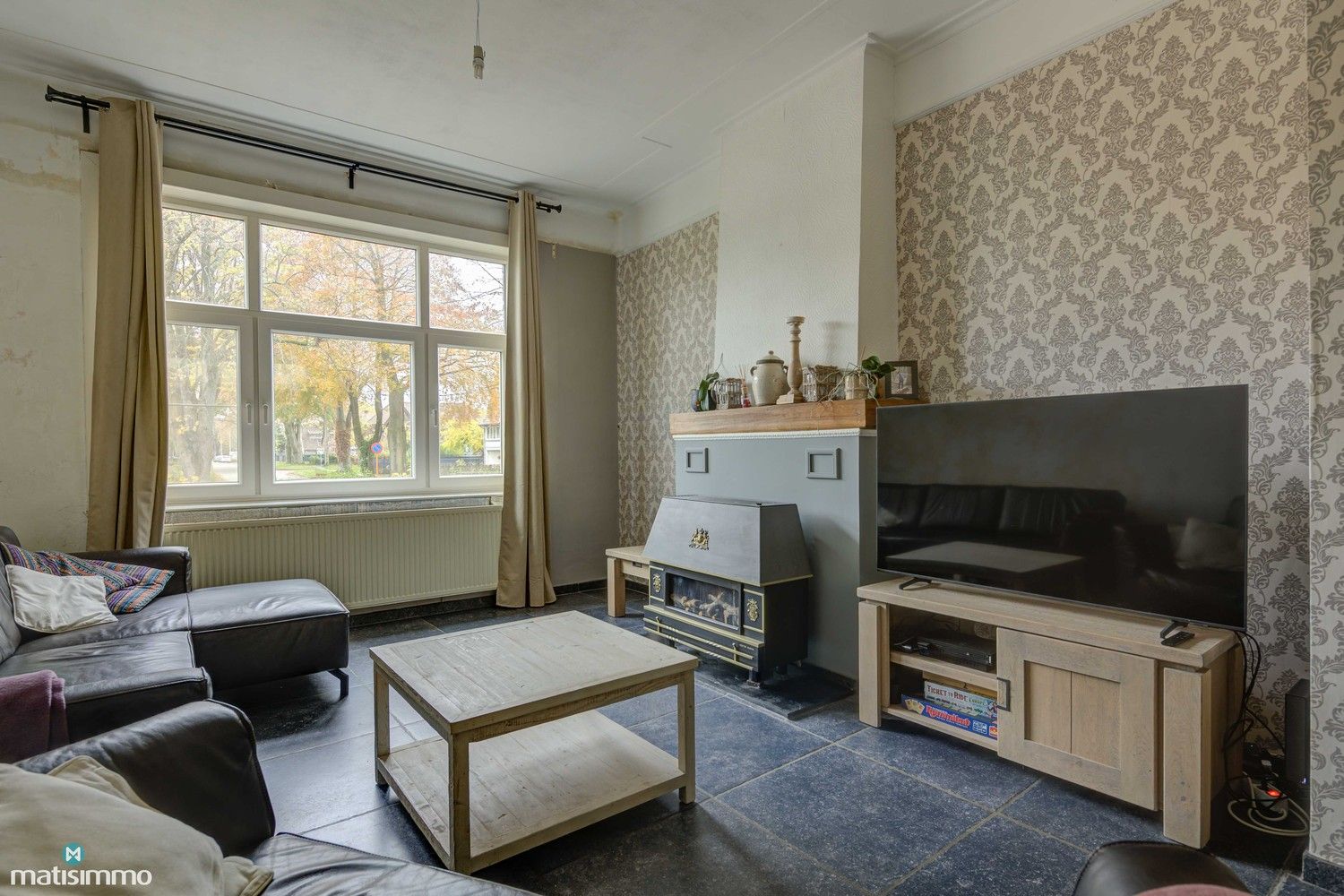 KARAKTERVOLLE WONING MET 5 SLAAPKAMERS EN RUIM PERCEEL TE GENK foto 5