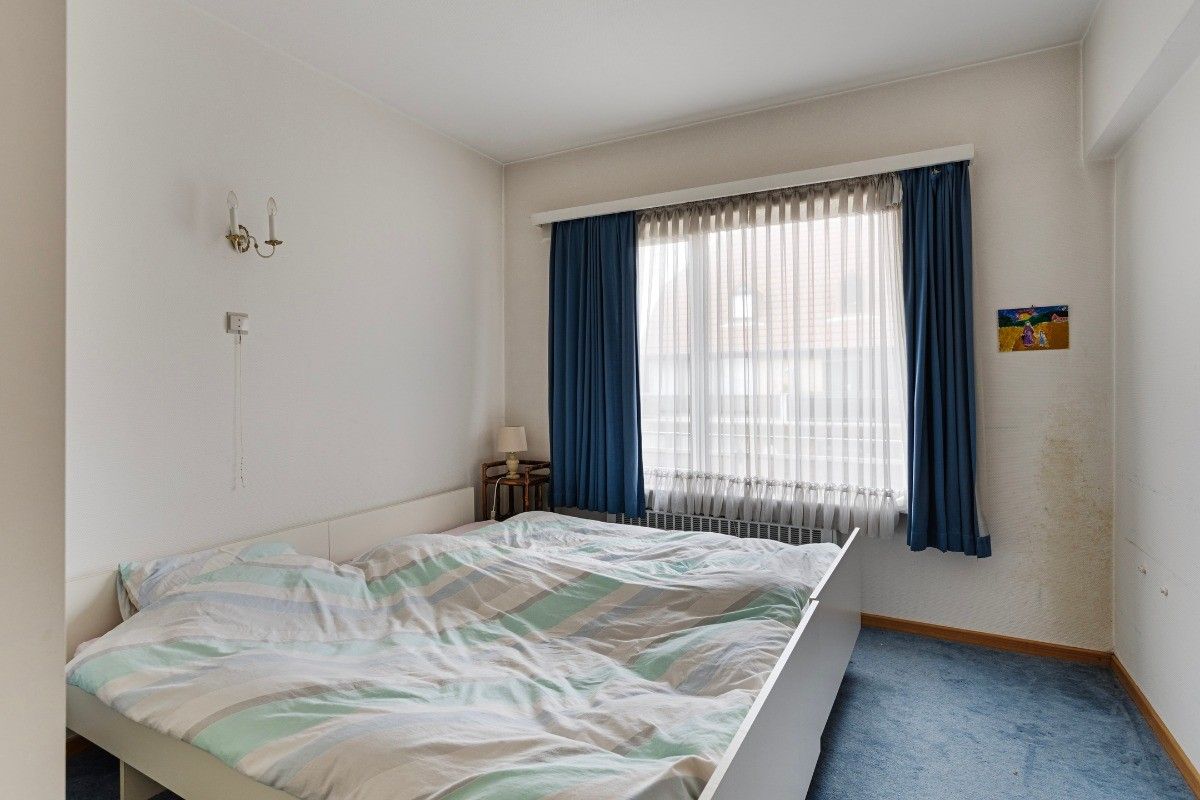 Te renoveren appartement met panoramisch terras en privéparking. foto 10