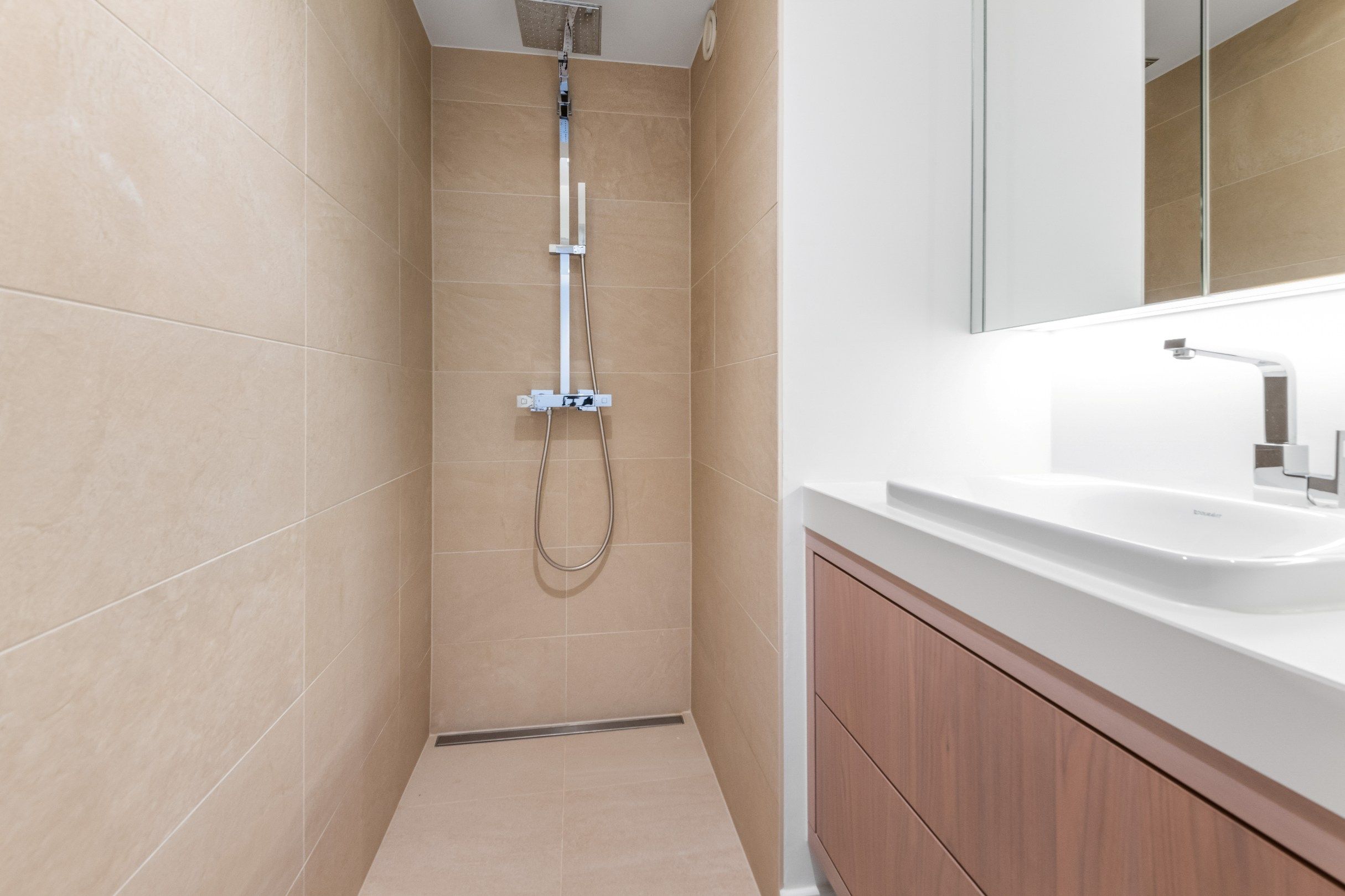 Recent duplexappartement met open zicht gelegen in het centrum van Knokke.  foto 18