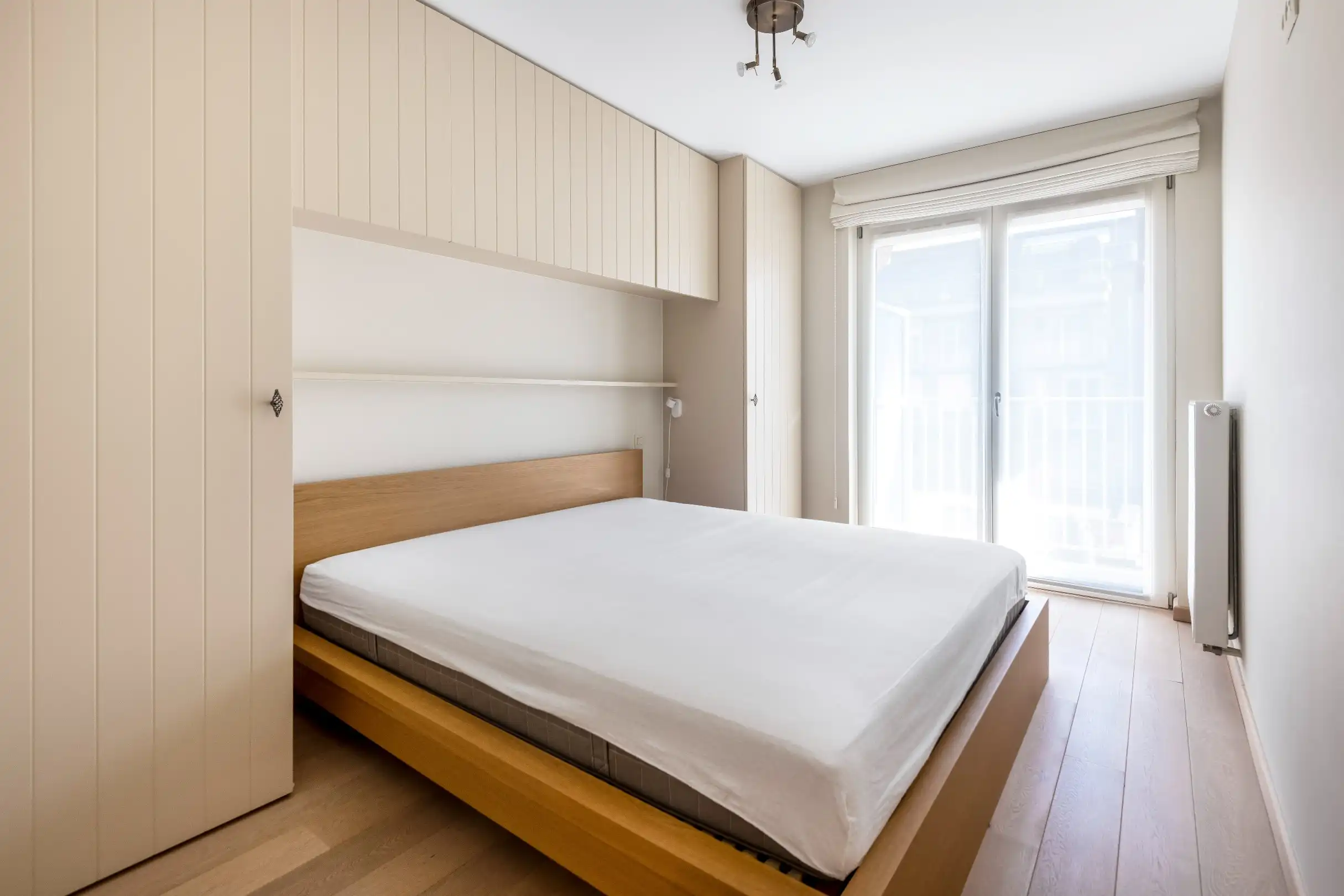 Gemeubeld appartement met zicht op het Zegemeer - inclusief inpandige garage. foto 12