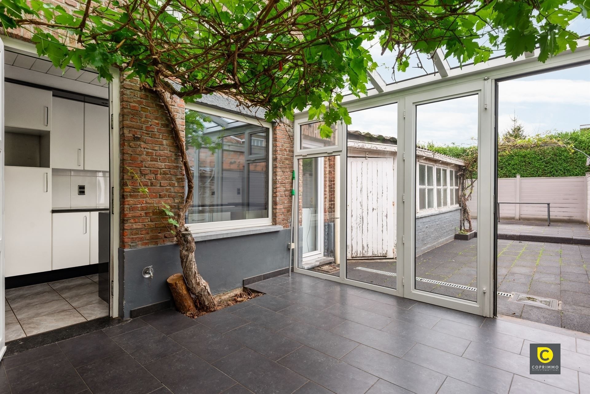 Charmante woning met 3 slk. foto 7