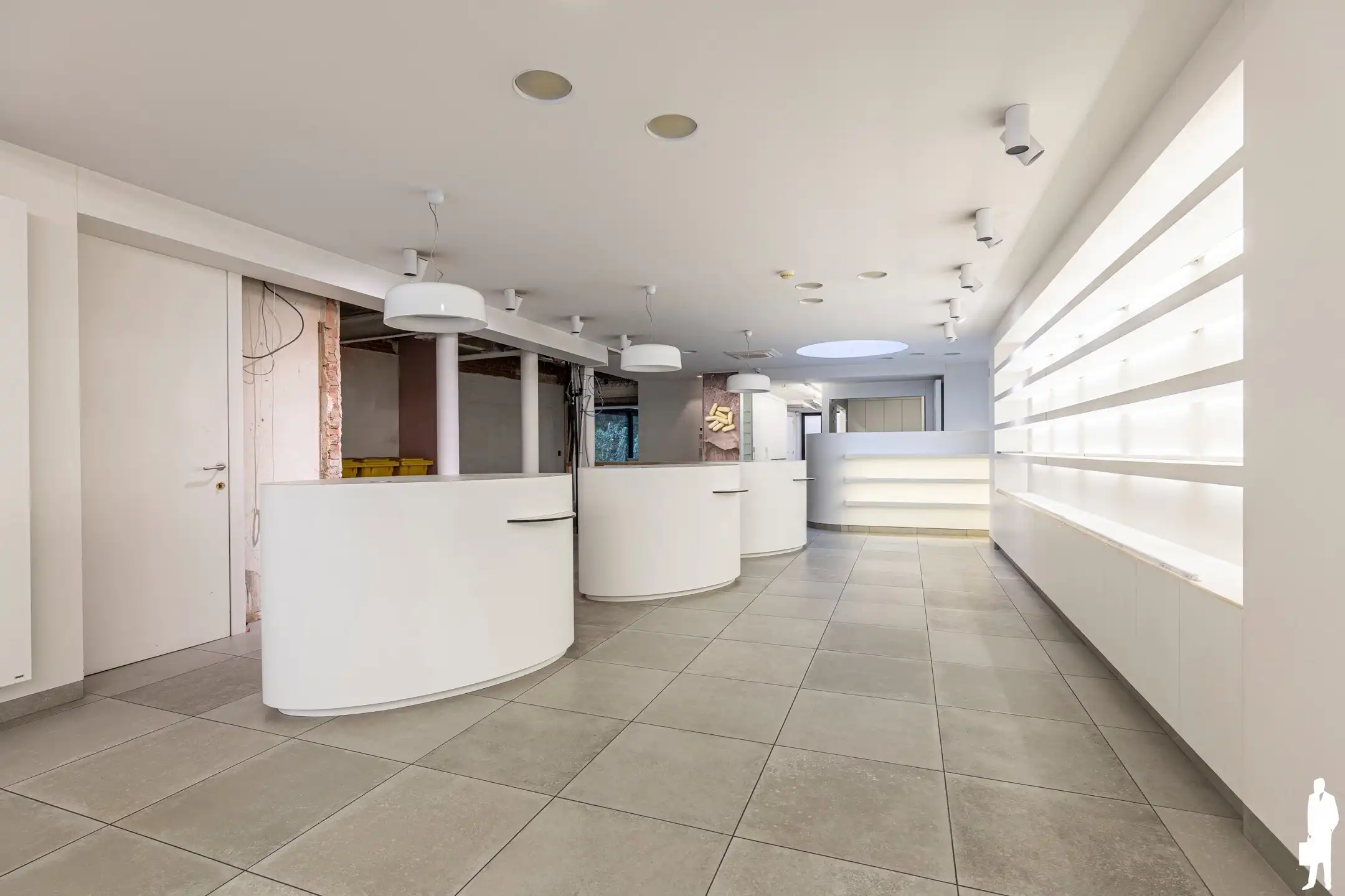 Ruim handelspand van 336 m² in centrum Turnhout foto 5