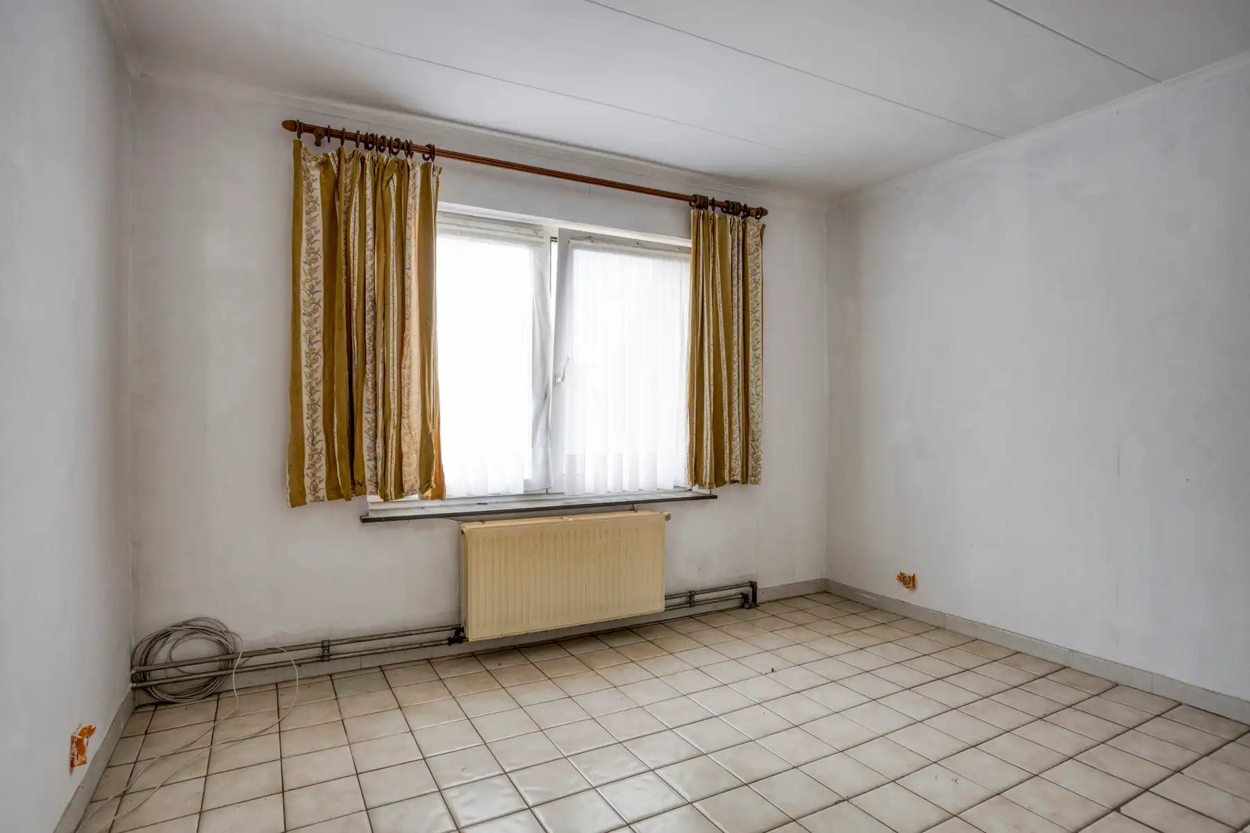 Ruime woning in Meeswijk foto 14