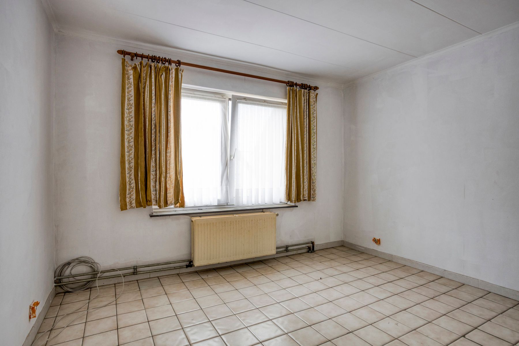 Ruime woning in Meeswijk foto 14