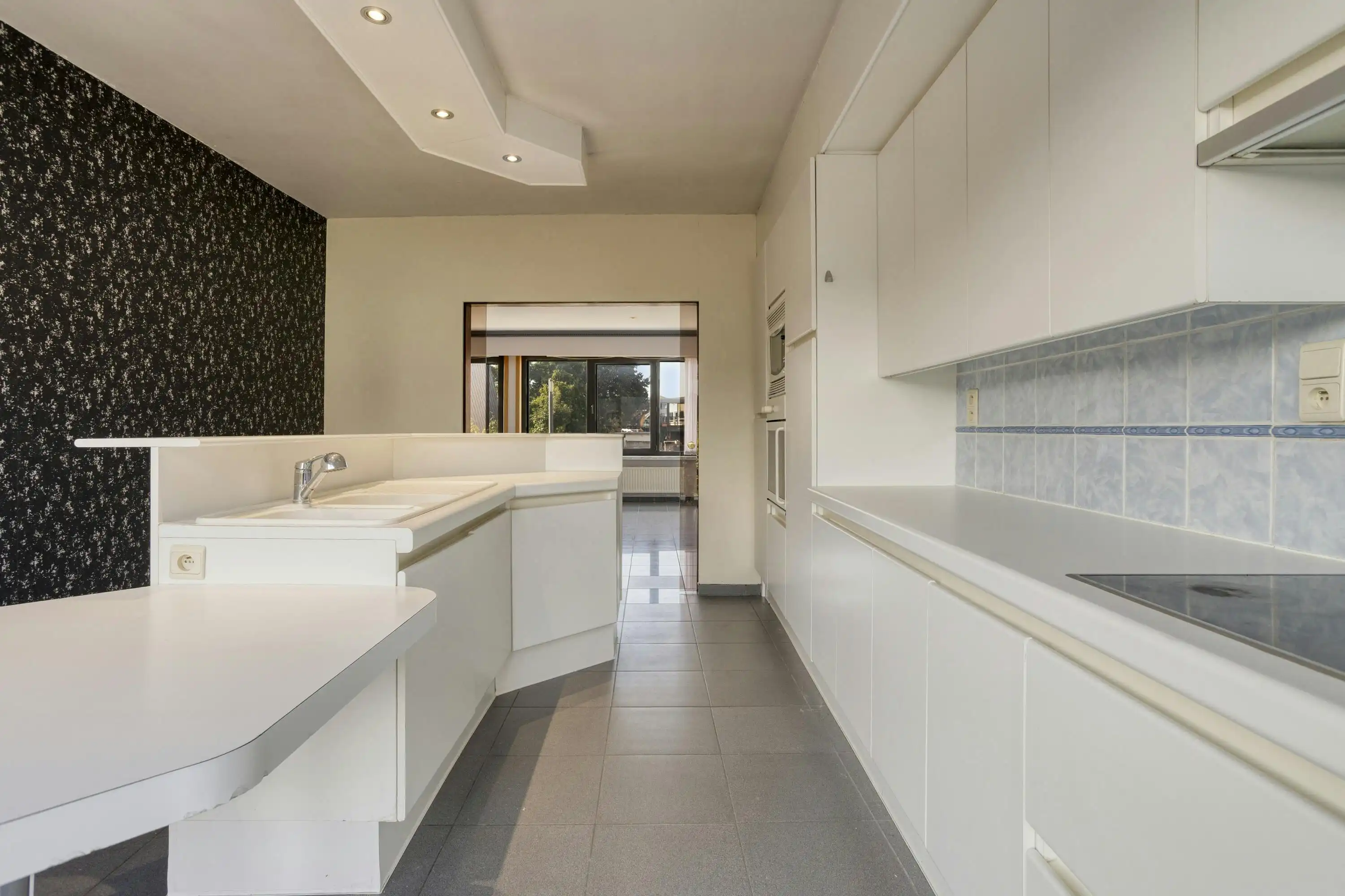 Opbrengsteigendom met 2 appartementen in centrum Oostkamp foto 13