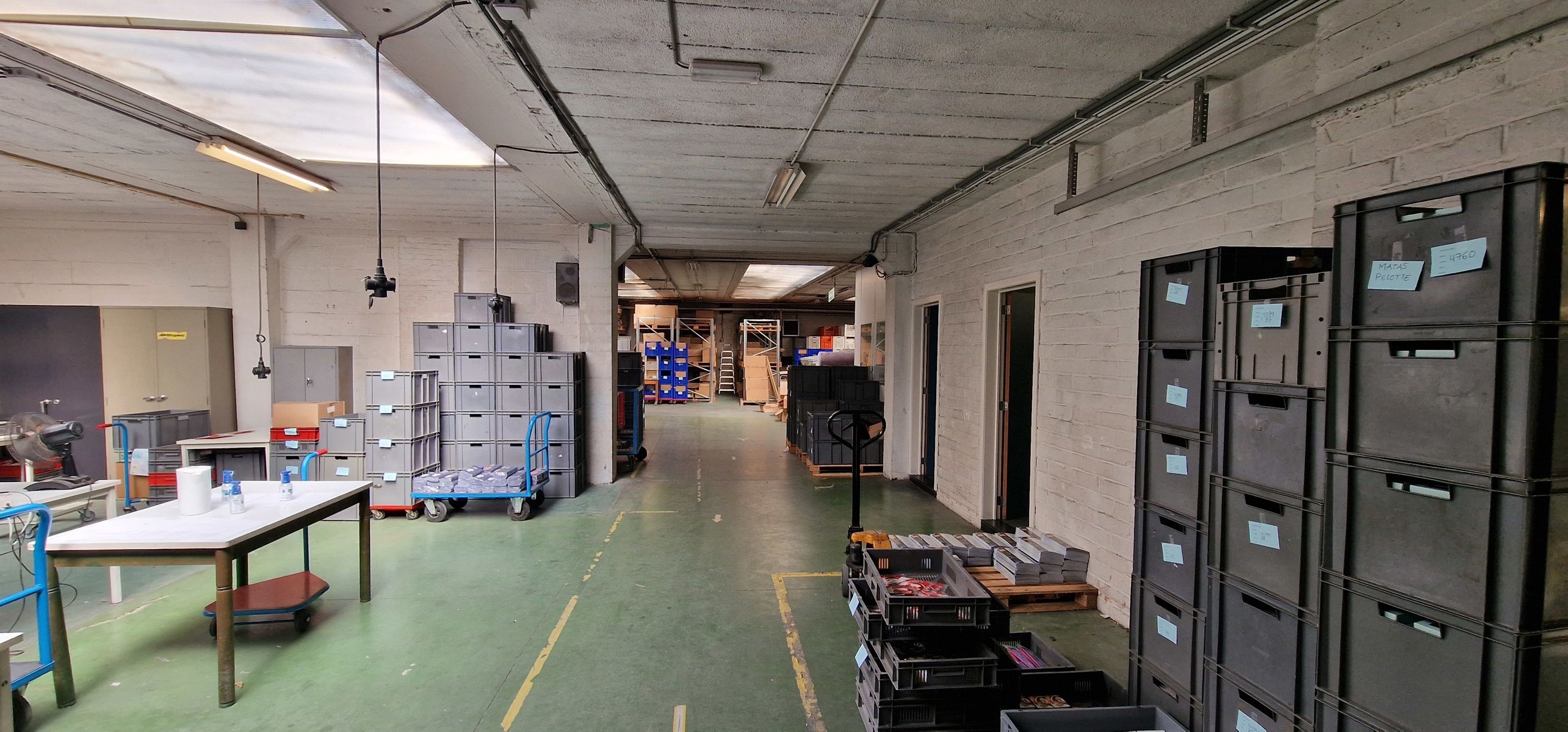 Grote magazijnruimte/atelier met kantoor te koop in Deurne  foto 150