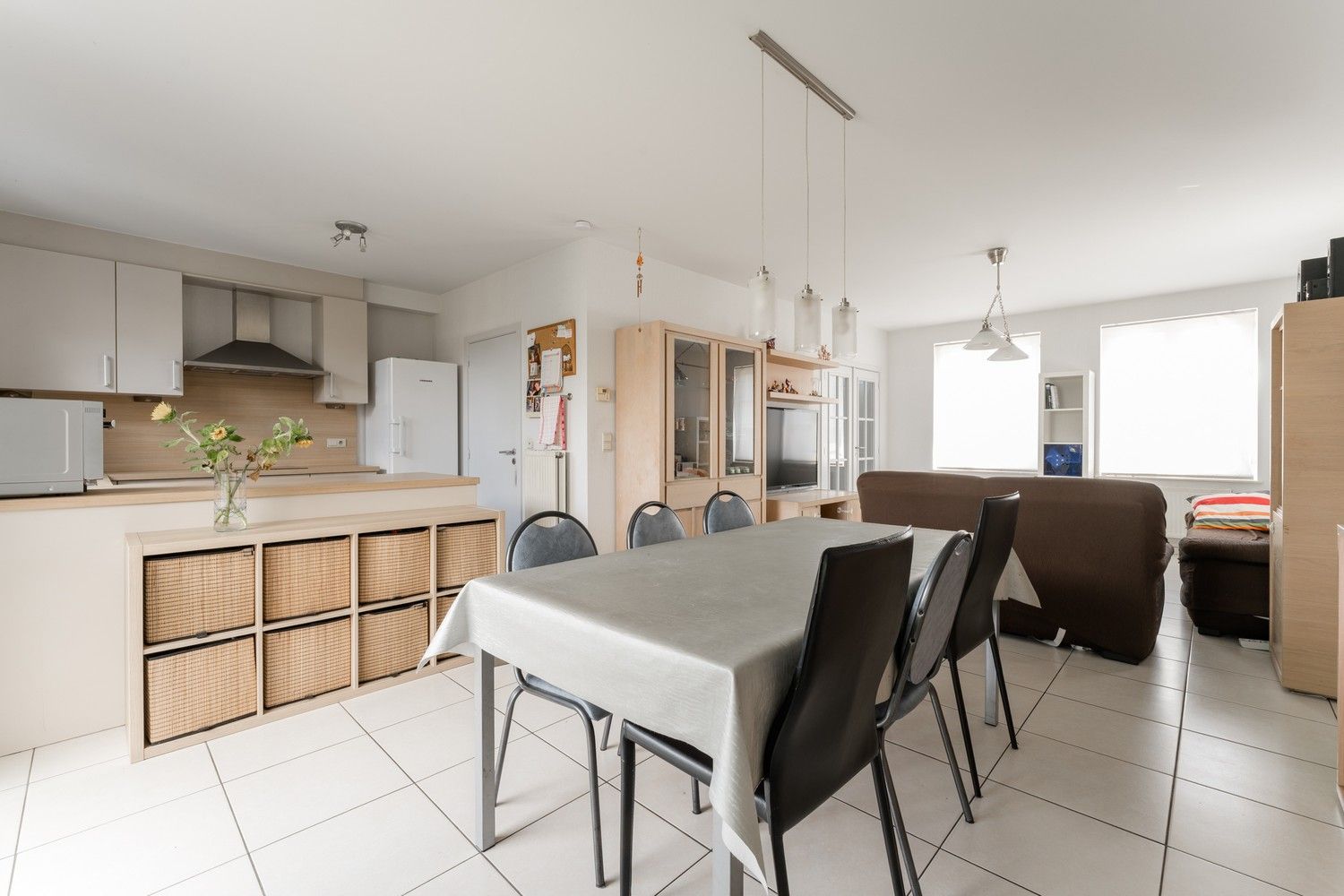 Ruime gezinswoning met tuin, garage en 3 slaapkamers foto 8
