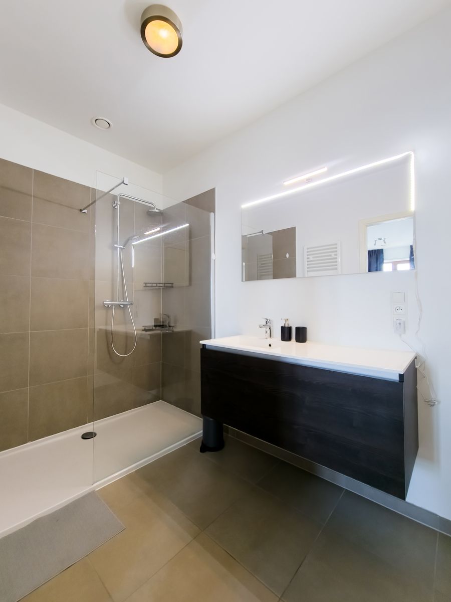 Prachtig 1-kamer appartement met TERRAS foto 12