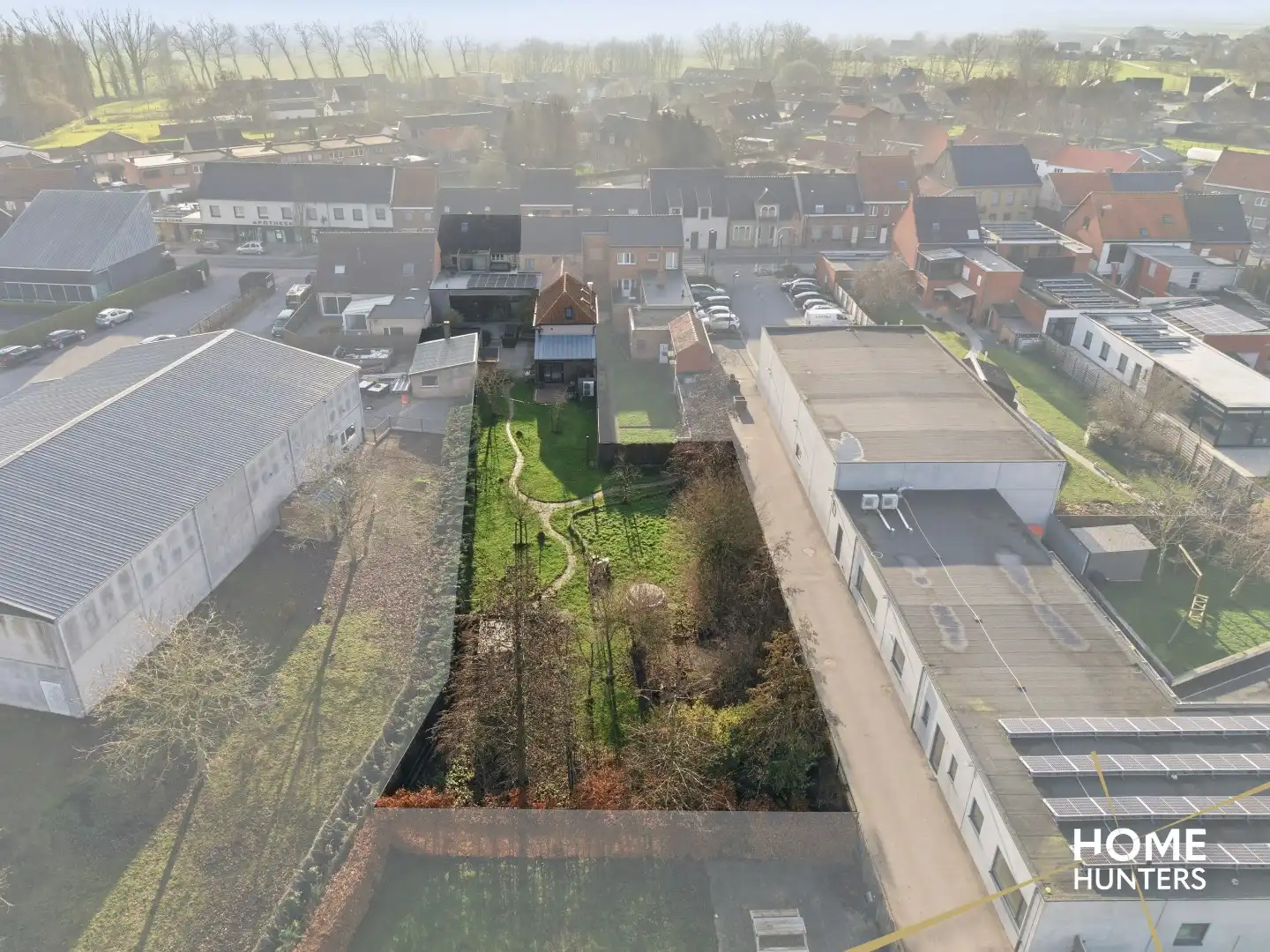 Unieke woning op ruim perceel met 6 slaapkamers in hartje Zarren! foto 31