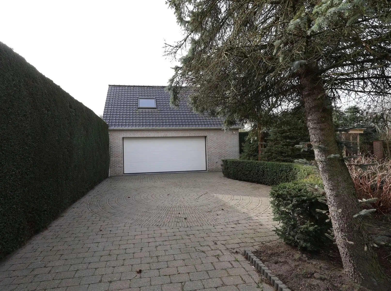 Een ruime gezinswoning met 3 slaapkamers op een perceel van 784m². foto 23