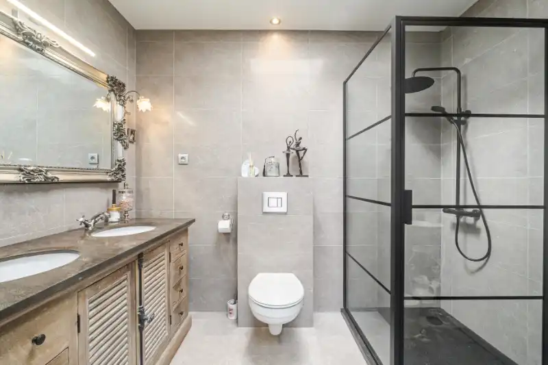 Knappe stijvolle instapklare woning - 4 slpkmrs !! foto 12