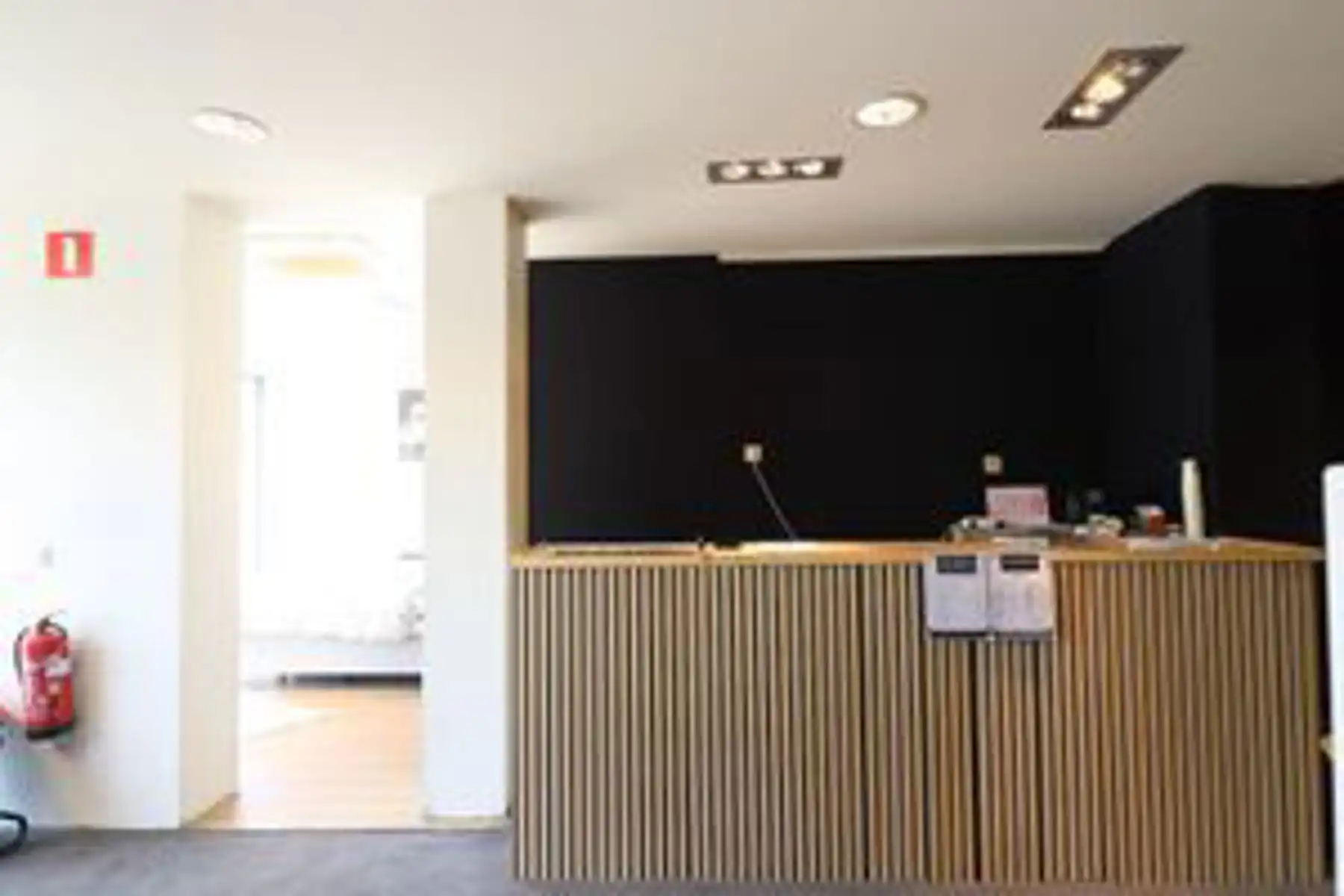 handelspand op topligging langs Parklaan – Sint-Niklaas foto 5