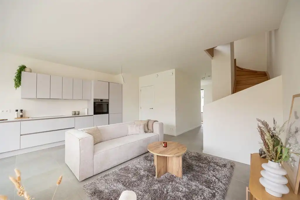 Nieuwbouwwoning onder registratie op toplocatie foto 4