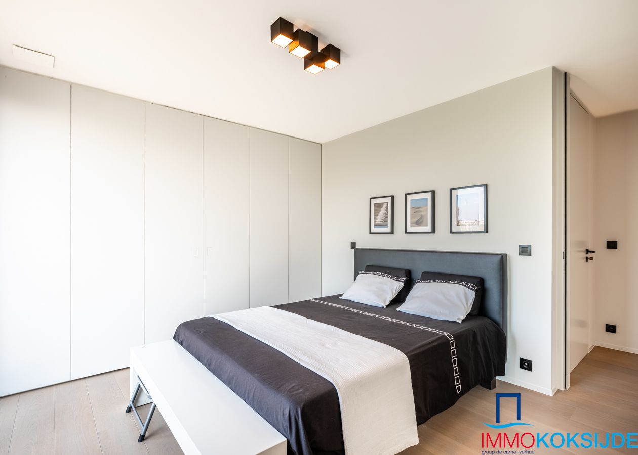 Exclusief penthouse met 2 slaapkamers en ruim terras in moderne residentie foto 30