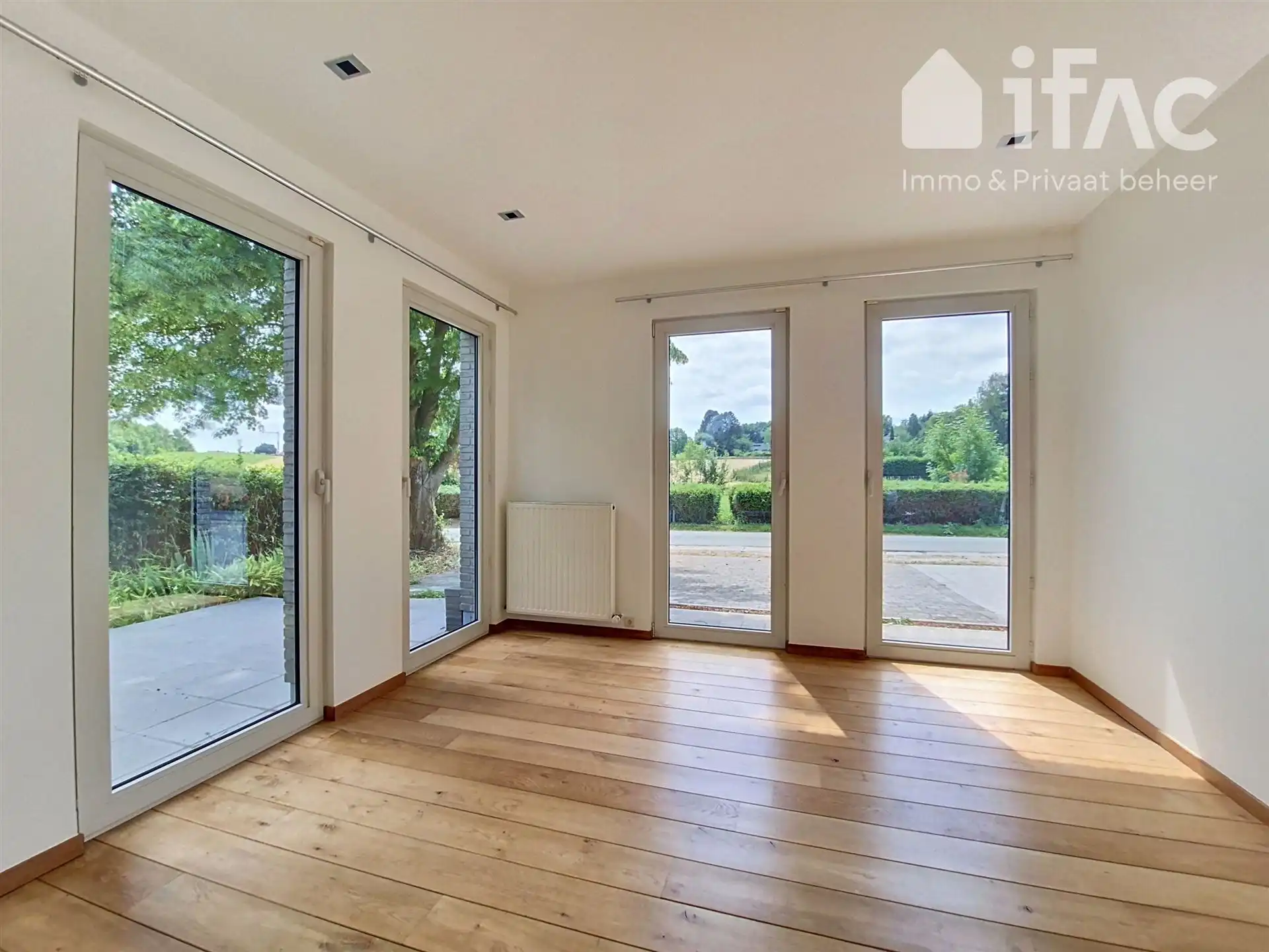 Villa met panoramisch zicht aan ingang van het Zoniënwoud foto 8