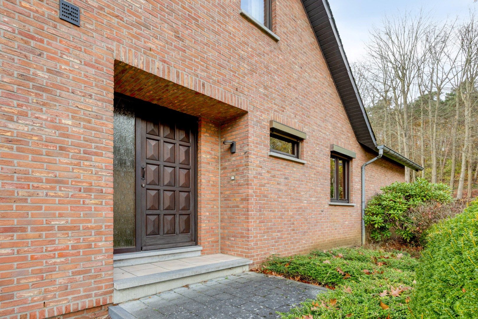 Villa met 4 slaapkamers, tuin en terras in Kessel-Lo – EPC 381 kWh/m² - bewoonbare opp. 146 m² foto 2