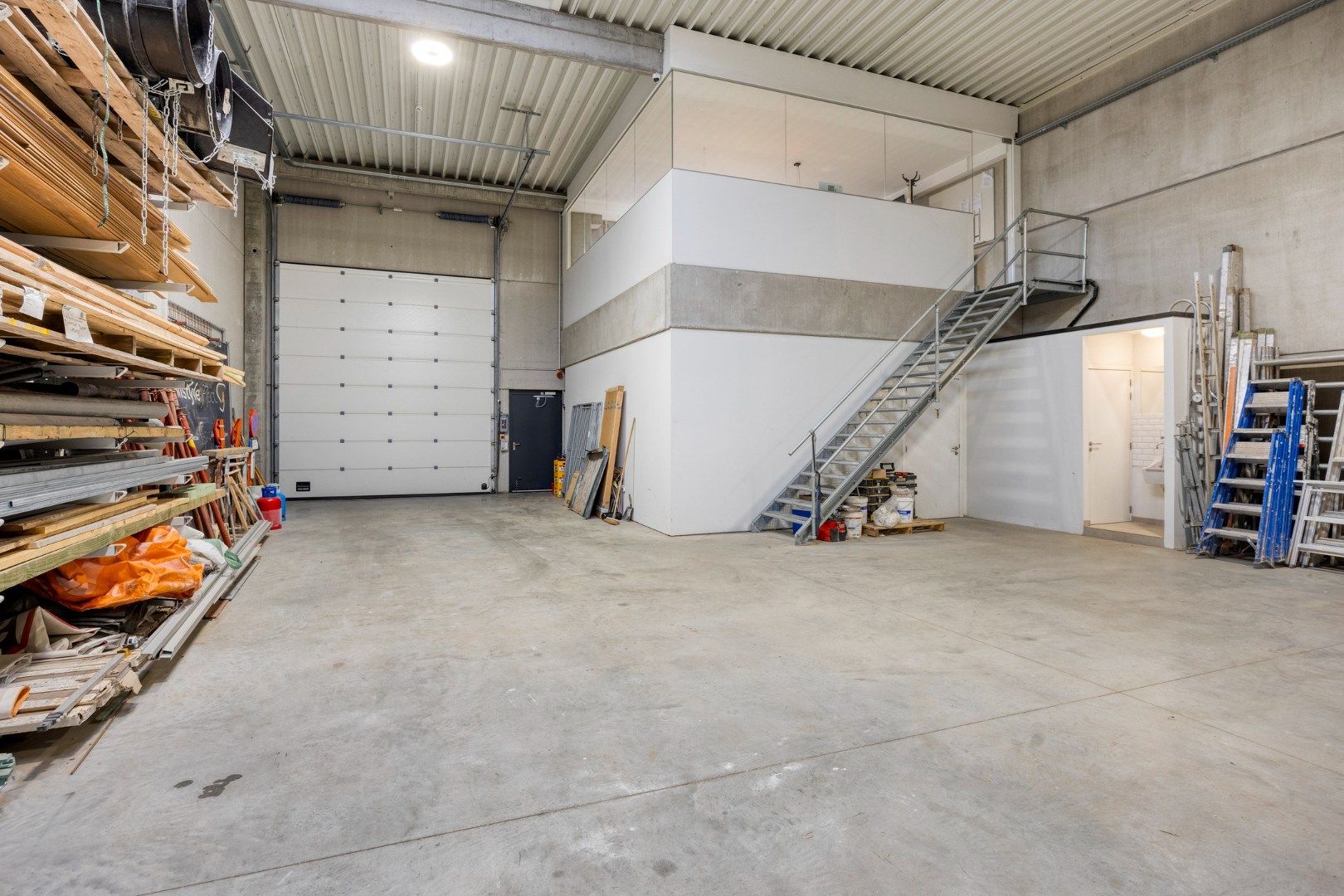 KMO-Unit van 299 m²  met 2 parkings gelegen te Tienen - bouwjaar 2019 - verkoop onder registratierechten foto 6