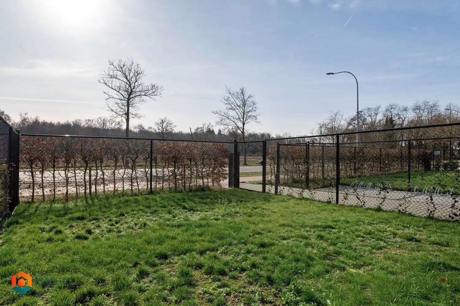 Energiezuinig gelijkvloers appartement met terras, tuintje en ondergrondse parkeerplaats foto 13