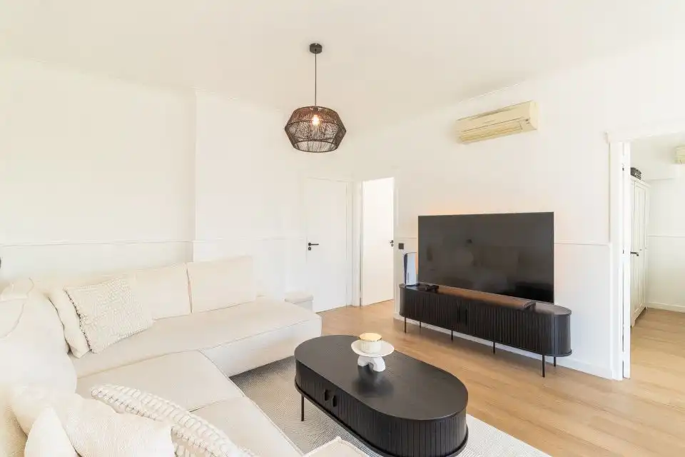Instapklaar appartement met 3 slaapkamers en ruim terras foto 5