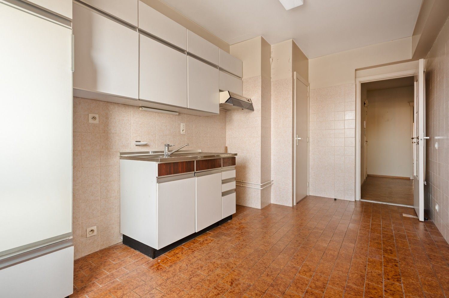 Te renoveren 3 slaapkamer appartement met prachtig uitzicht op de kathedraal in het centrum van Antwerpen! foto 13