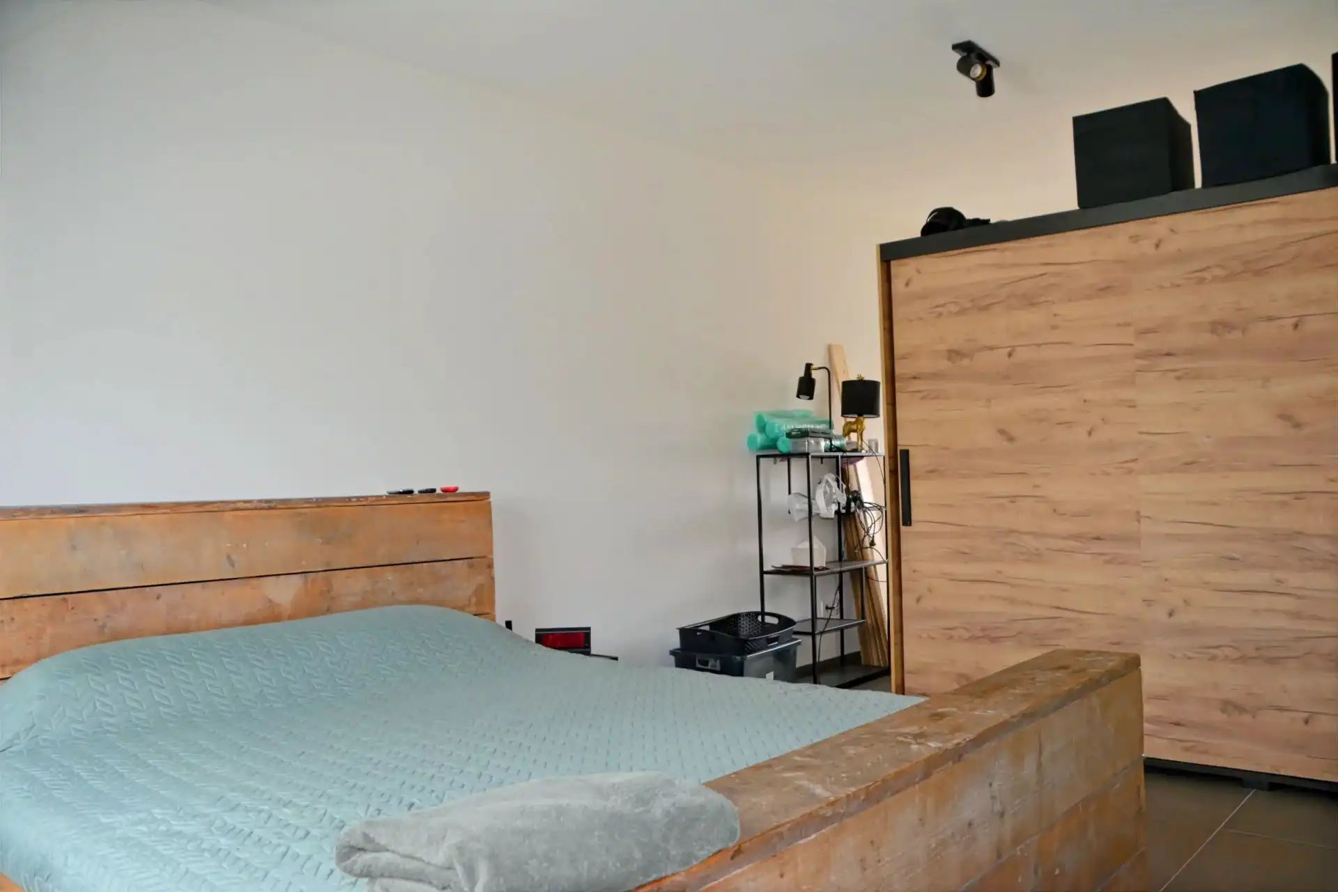 STIJLVOLLE ENERGIEZUINIGE NIEUWBOUWWONING MET 3 SLPK  IN CENTRUM LANAKEN ! foto 25