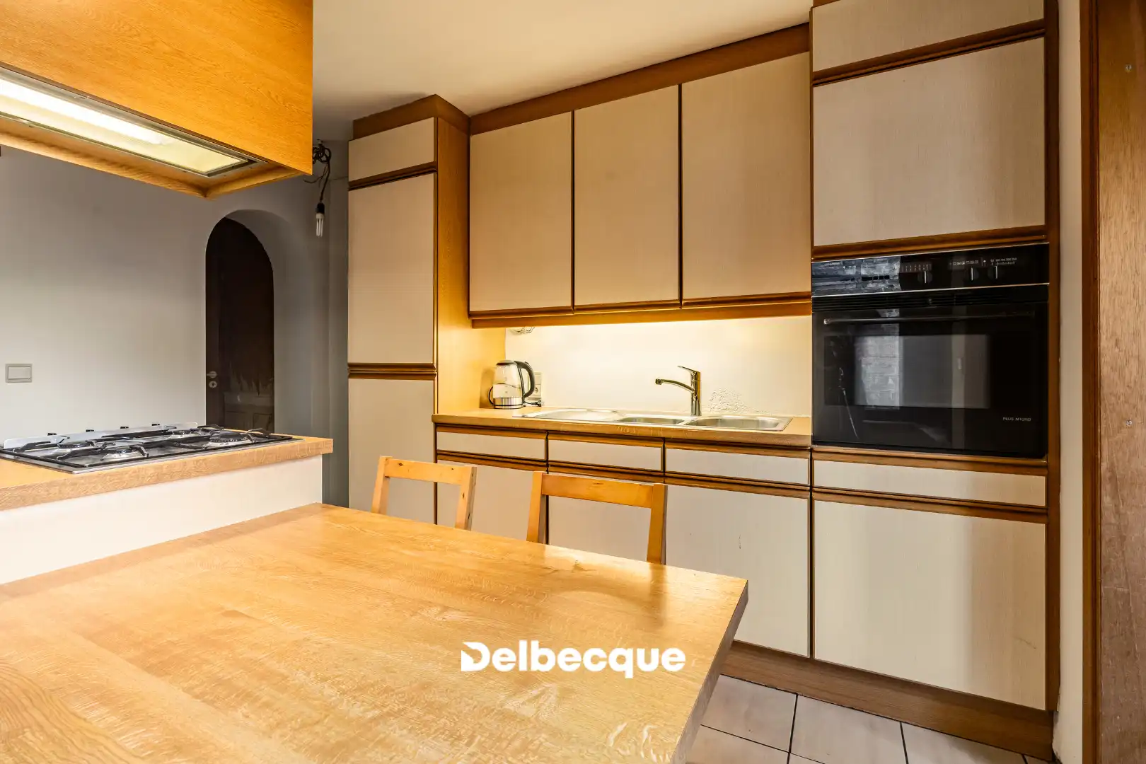 Eclectische burgerwoning met riante tuin en garage in Kristus-Koning foto 8