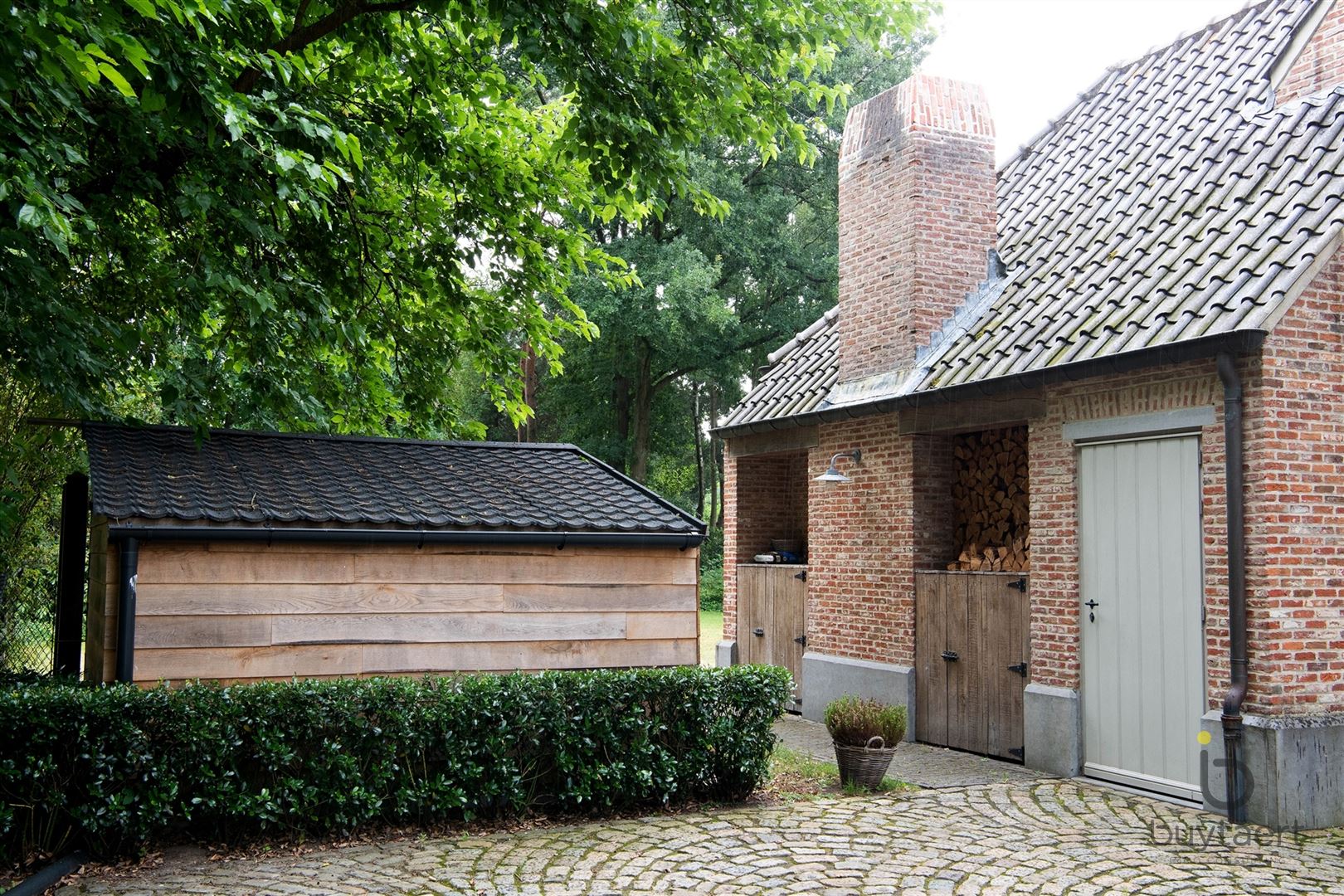 Gezellige MANOIRE villa in een aangename omgeving te Halle / Zoersel! foto 10