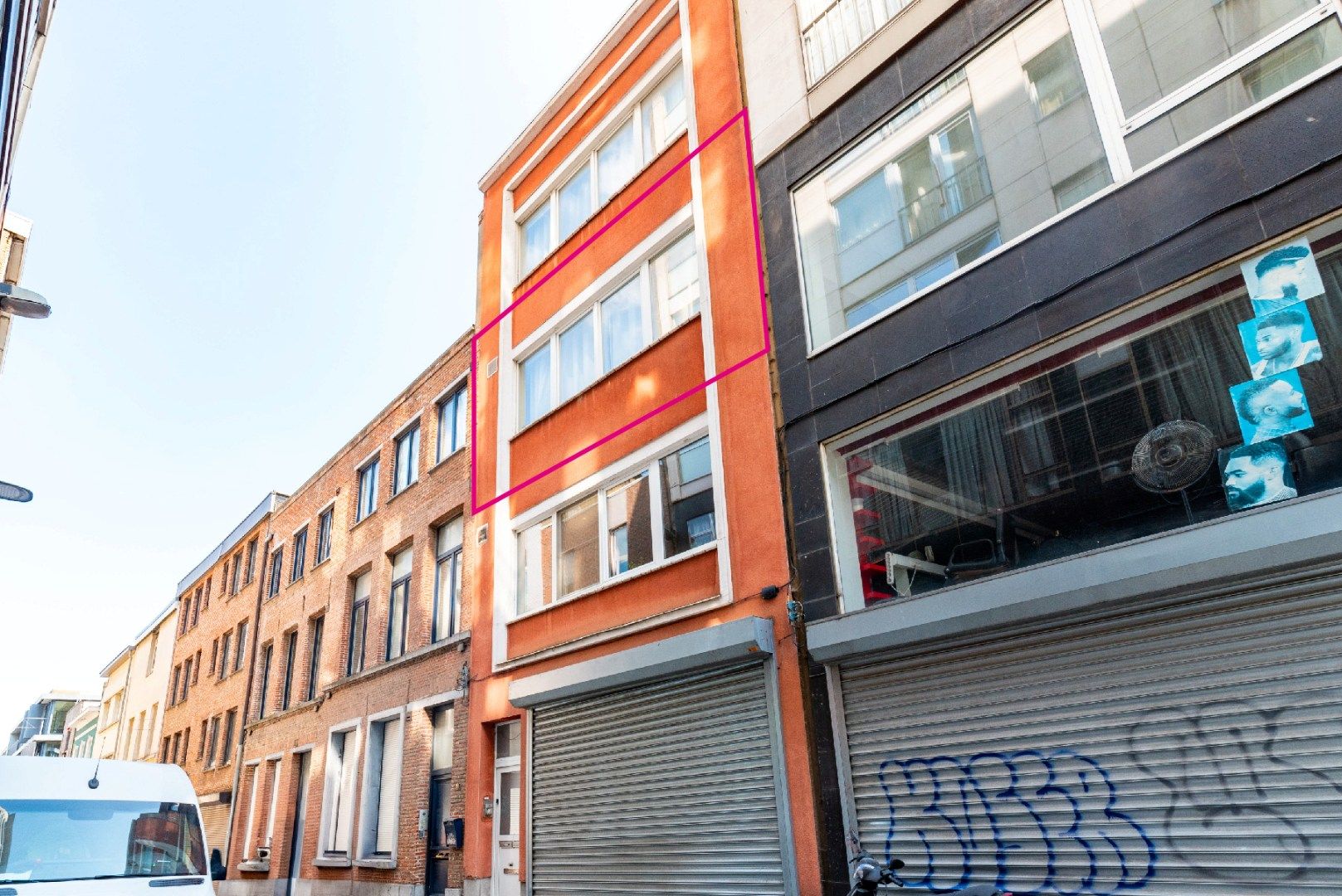 Zéér centraal gelegen appartement in kleinschalig gebouw foto {{pictureIndex}}