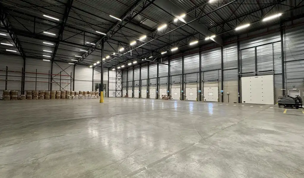 Loods met kantoren te huur in Kersdonk Logistics Centre Willebroek foto 13