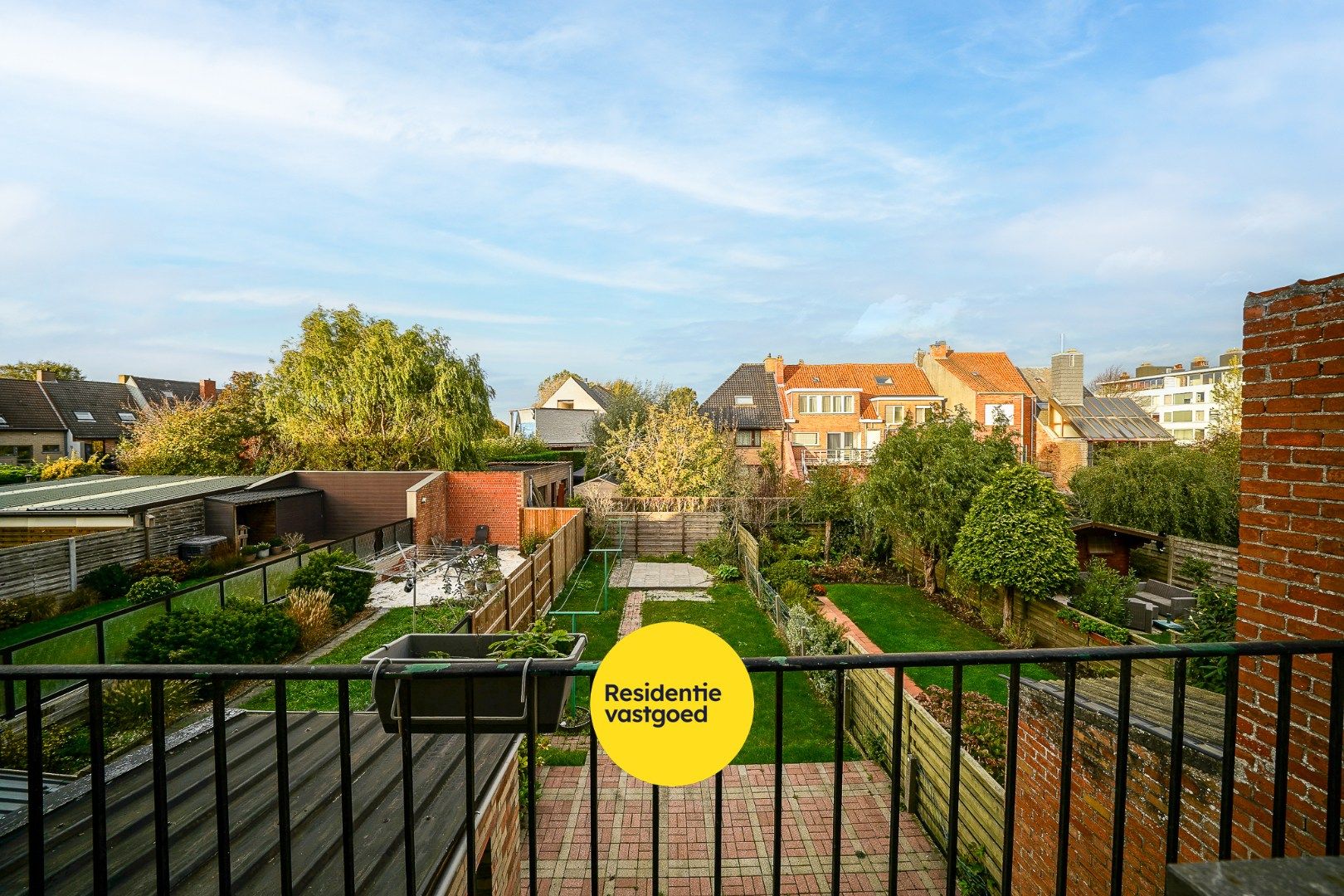 Ruime bel-étagewoning met 3 slaapkamers en garage te Oostende foto 5